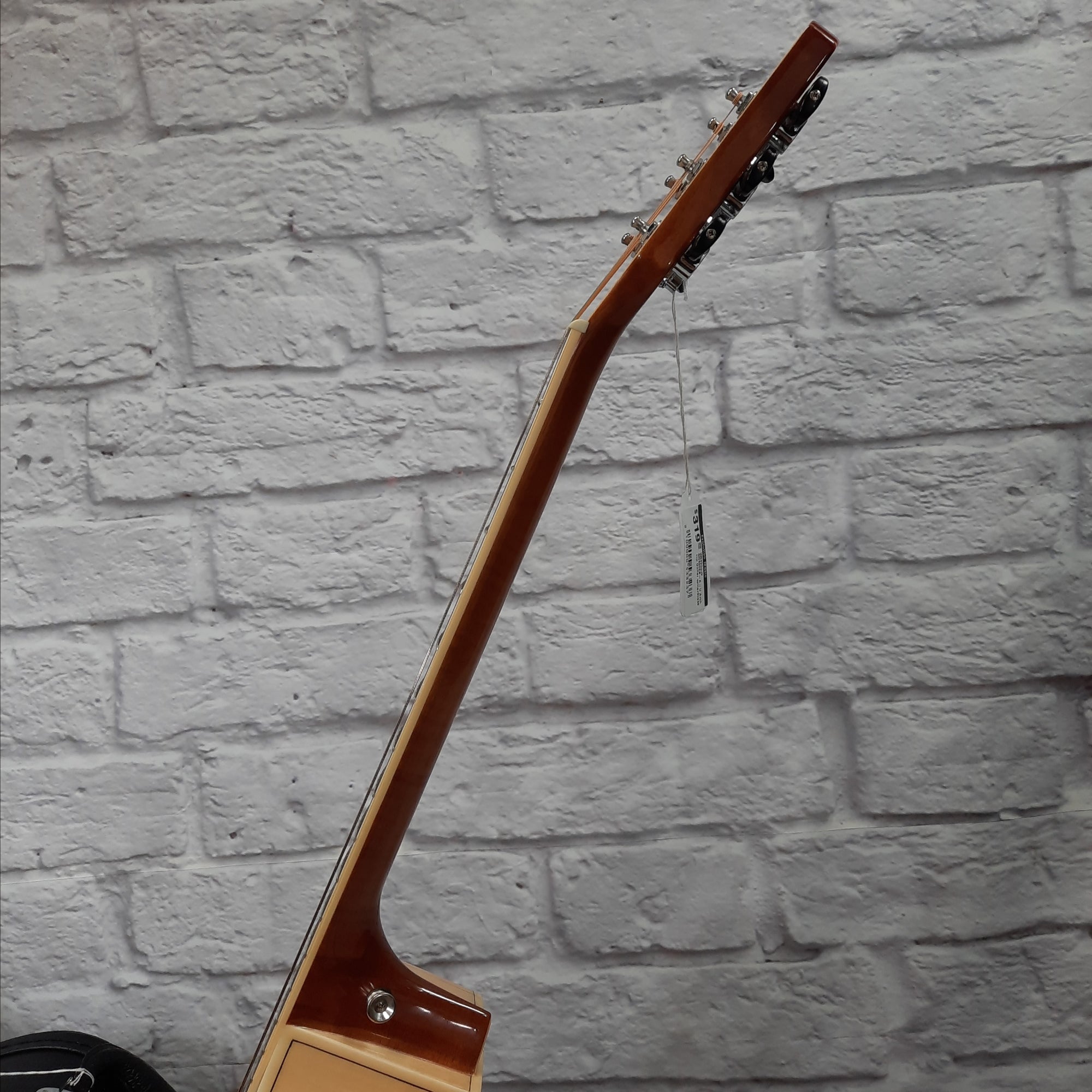 Washburn AG40CEK-A-U Arch top Guitar w/Hardcase