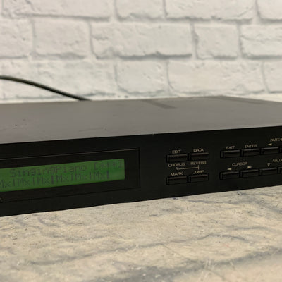 Roland U-220 RS PCM Sound Module Rackmount Synth