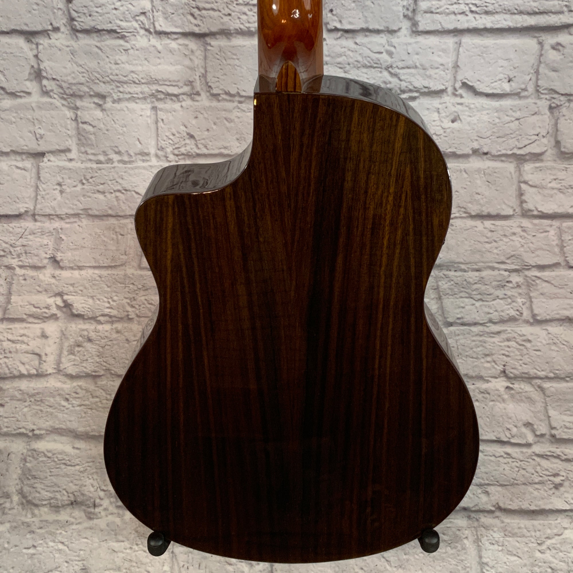 Sollana SN630CE Classical Guitar