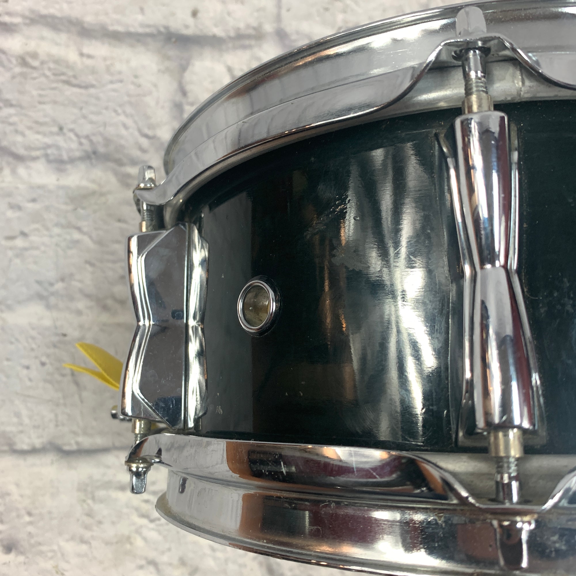Yamaha 10" Wood Shell Air Seal Snare Black