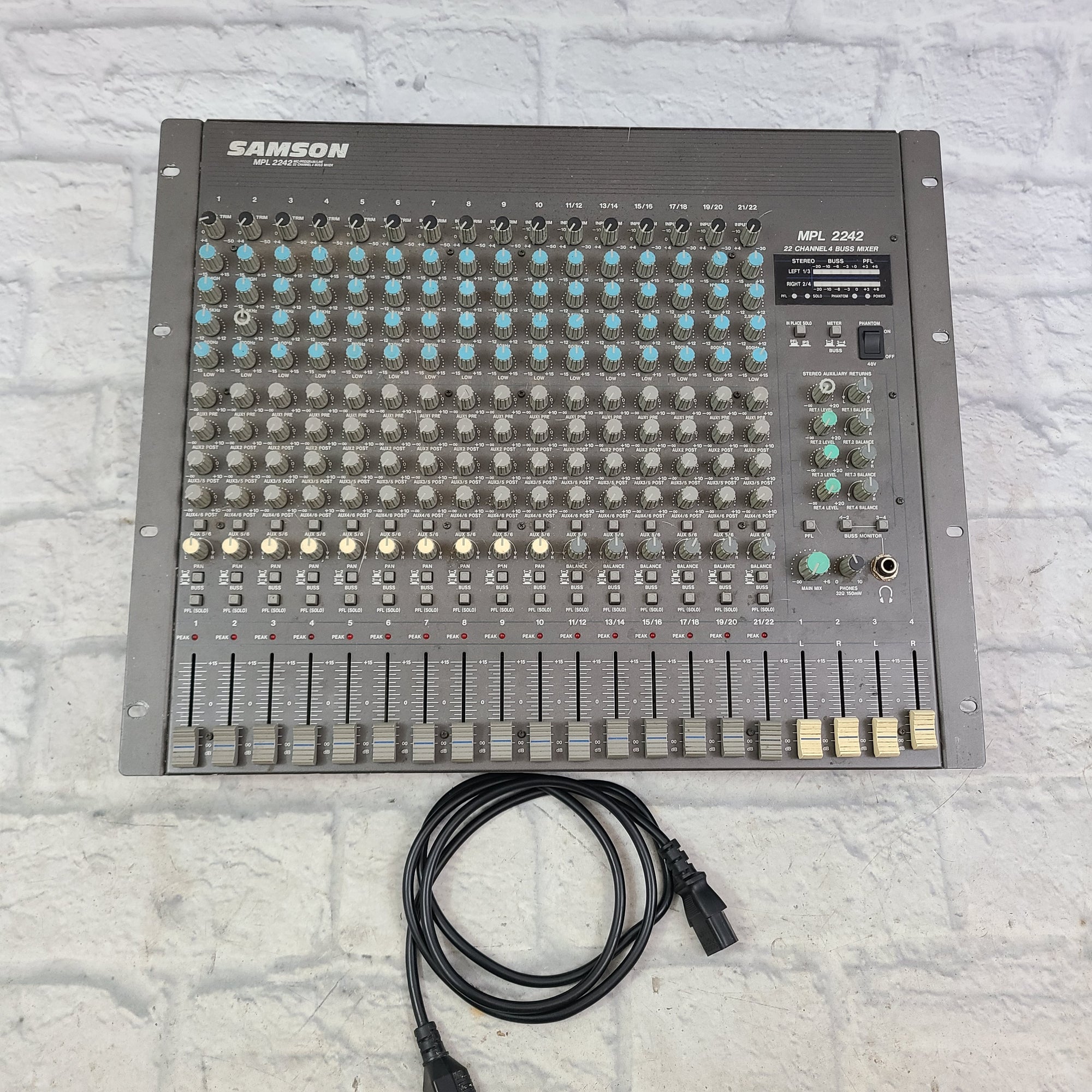 Samson MPL 2242 22 Channel Mixer - Evolution Music