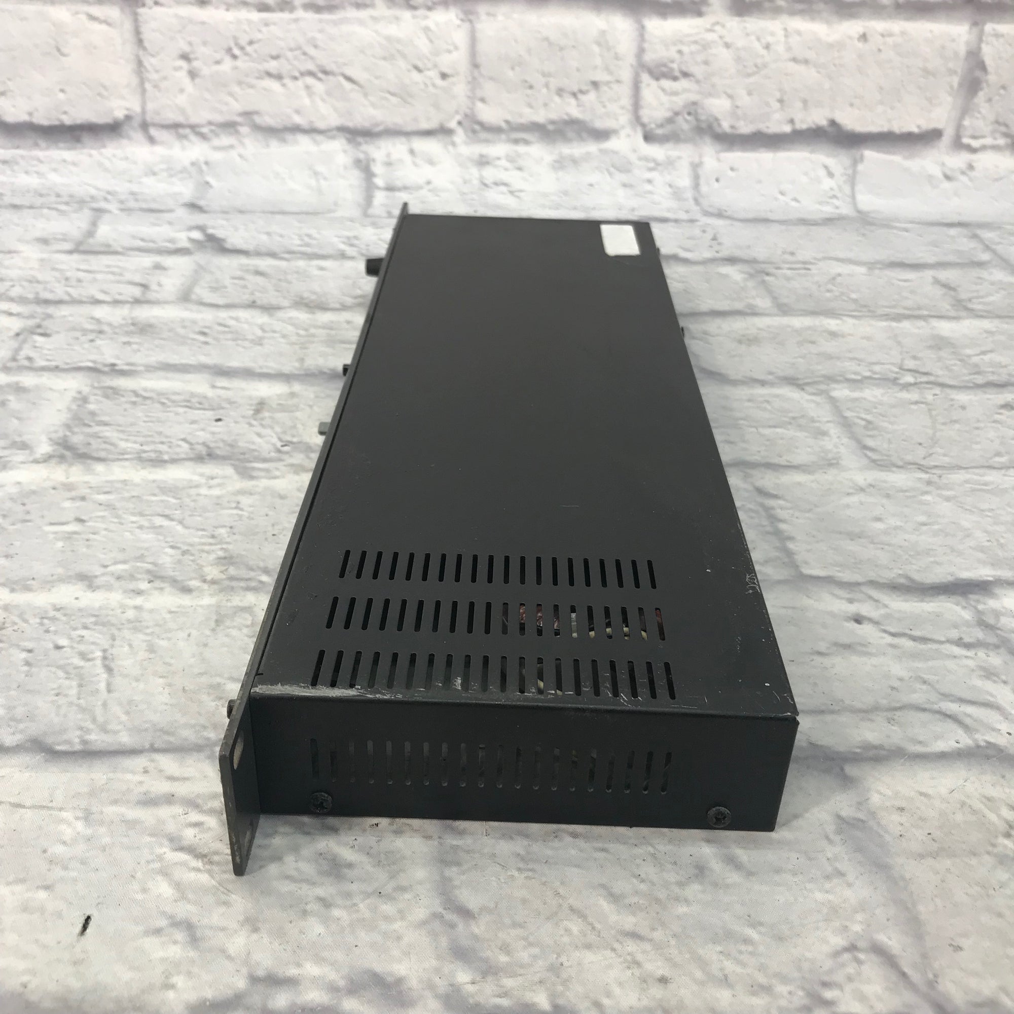 DBX 215 Dual 15-Band Graphic Equalizer