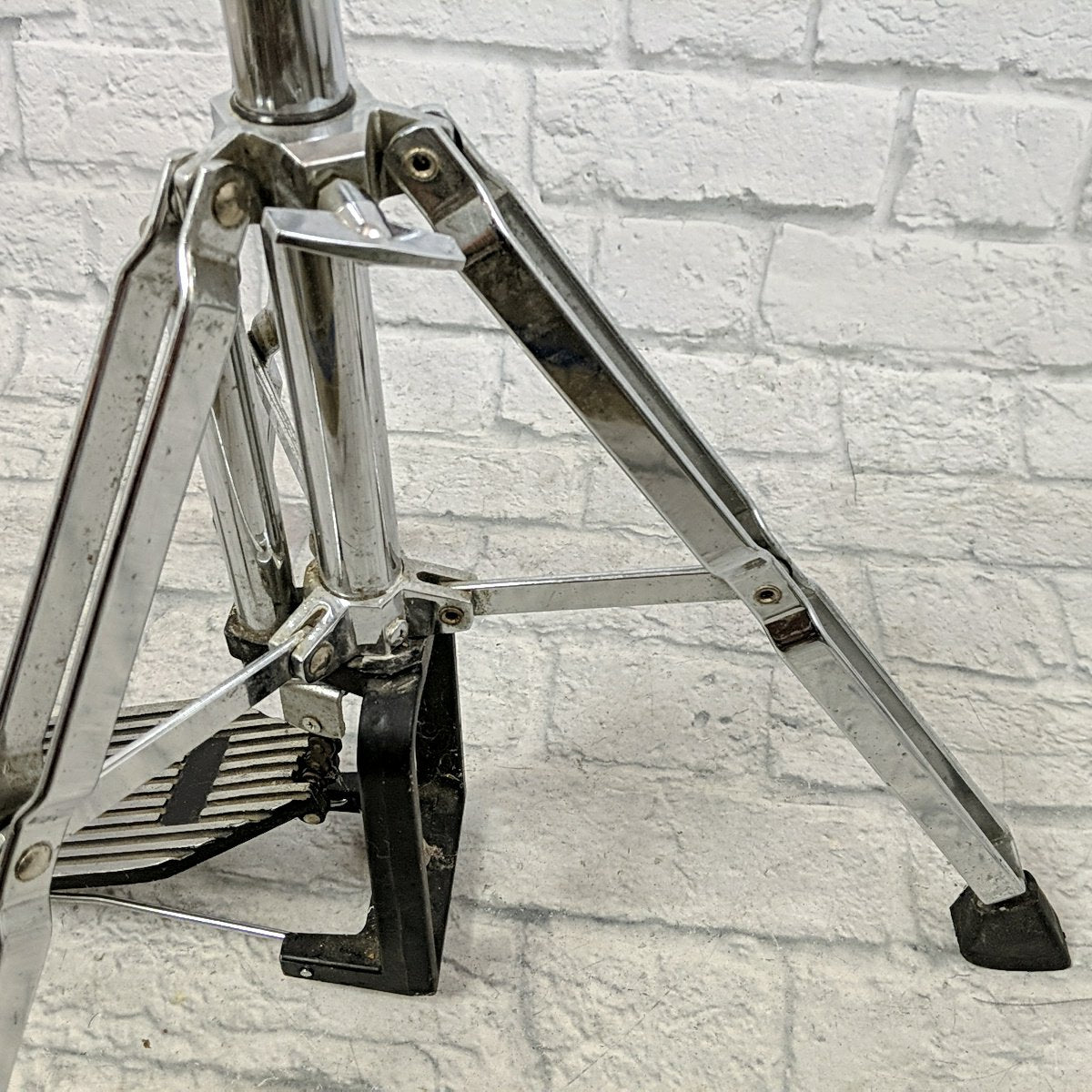 Vintage Slingerland Yellow Jacket Hi Hat Stand
