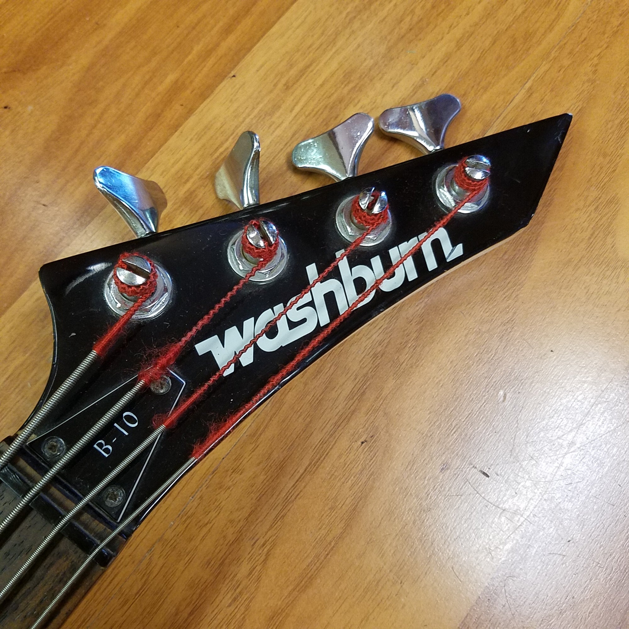 Washburn Force Abt B-10 4-String Bass As-Is - Evolution Music