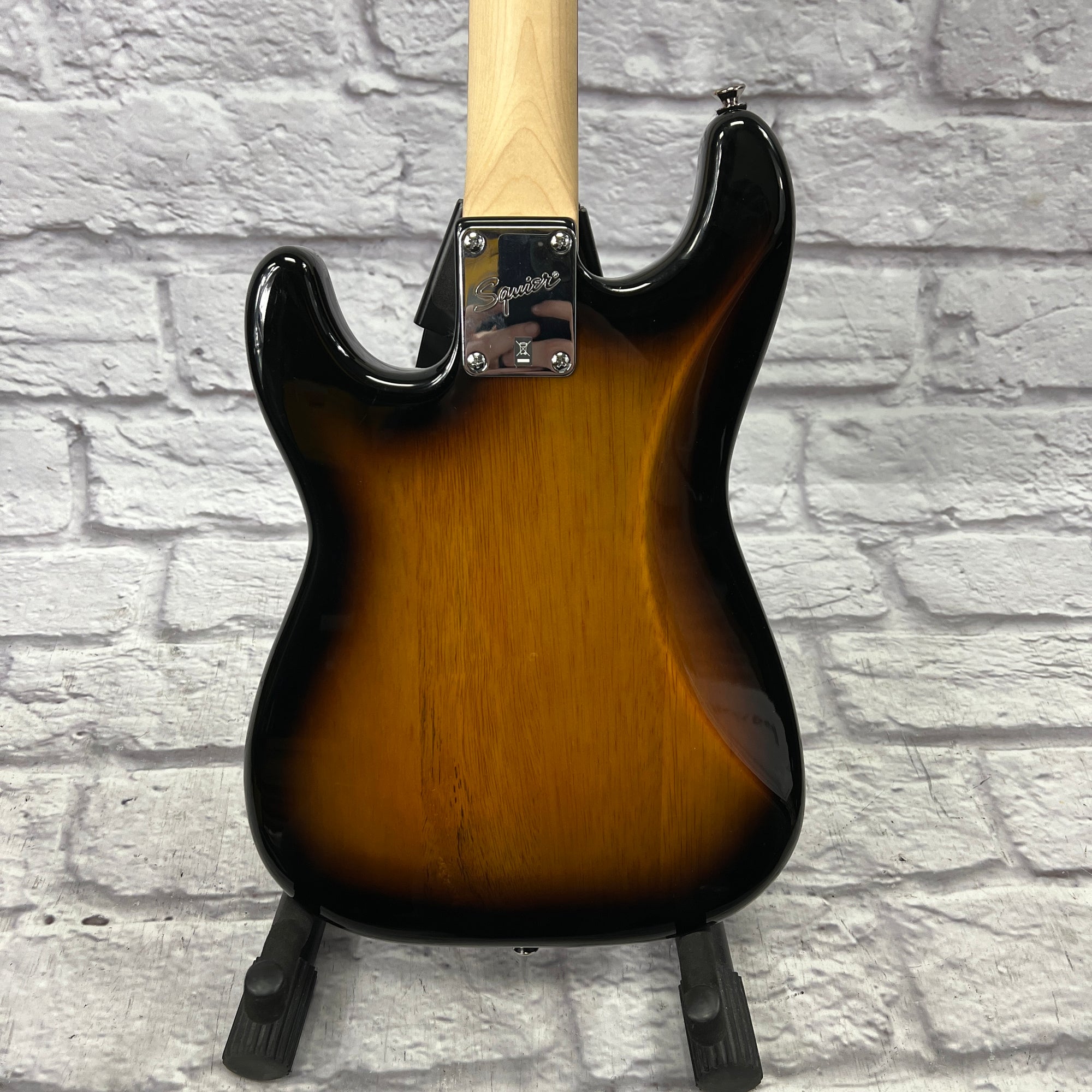 Squier by Fender Affinity Mini Electric Guitar  - 3-Color Sunburst