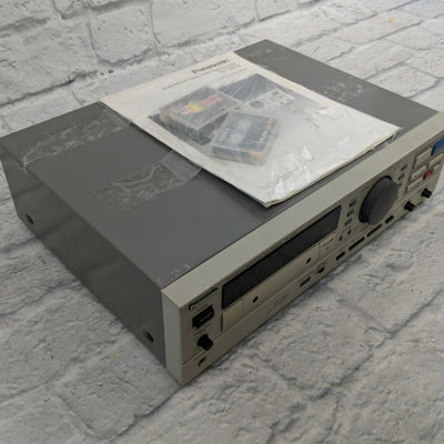 Panasonic SV-3800 DAT Recorder