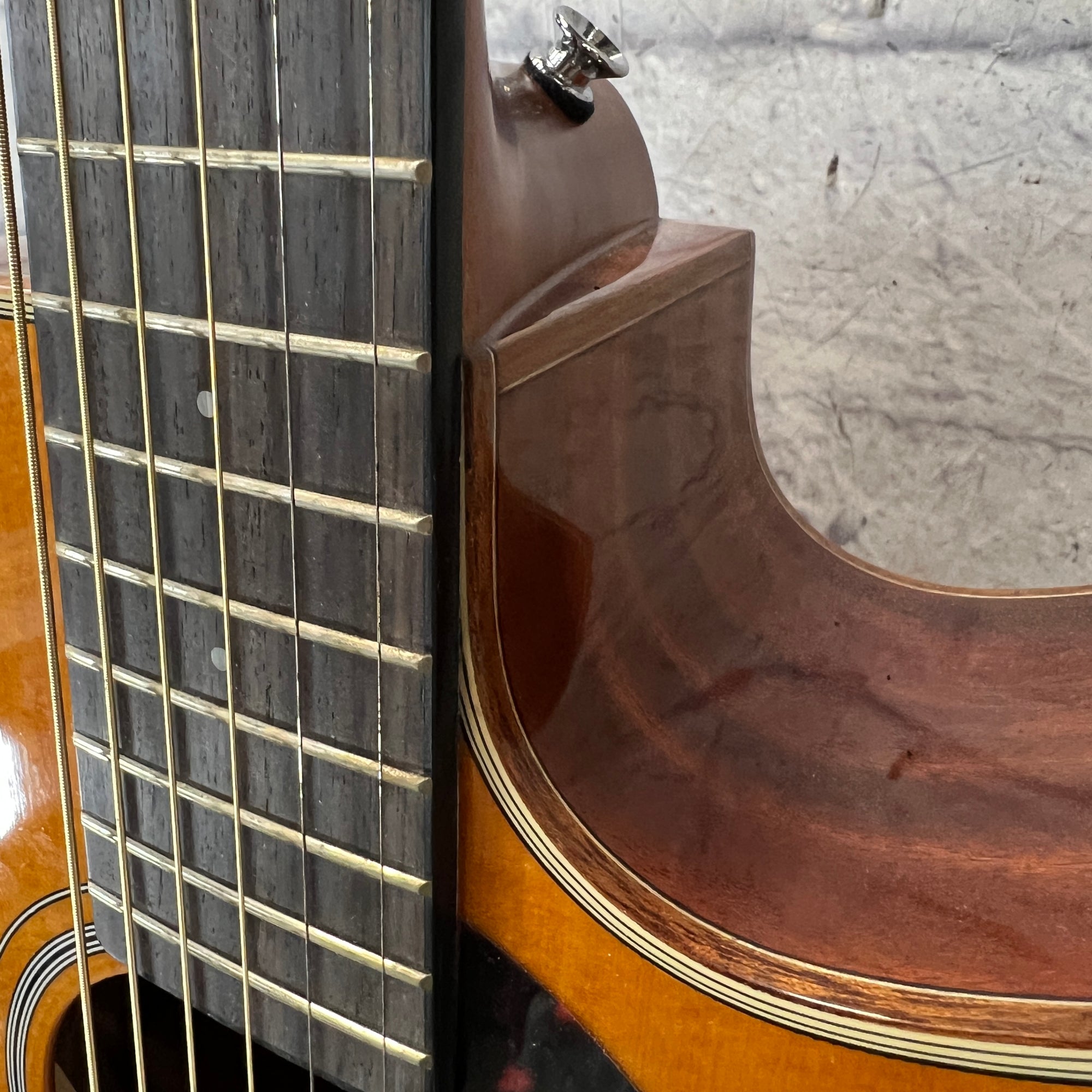 Yamaha A-Series A1M Cutaway Dreadnaught  Acoustic Guitar Vintage Natural