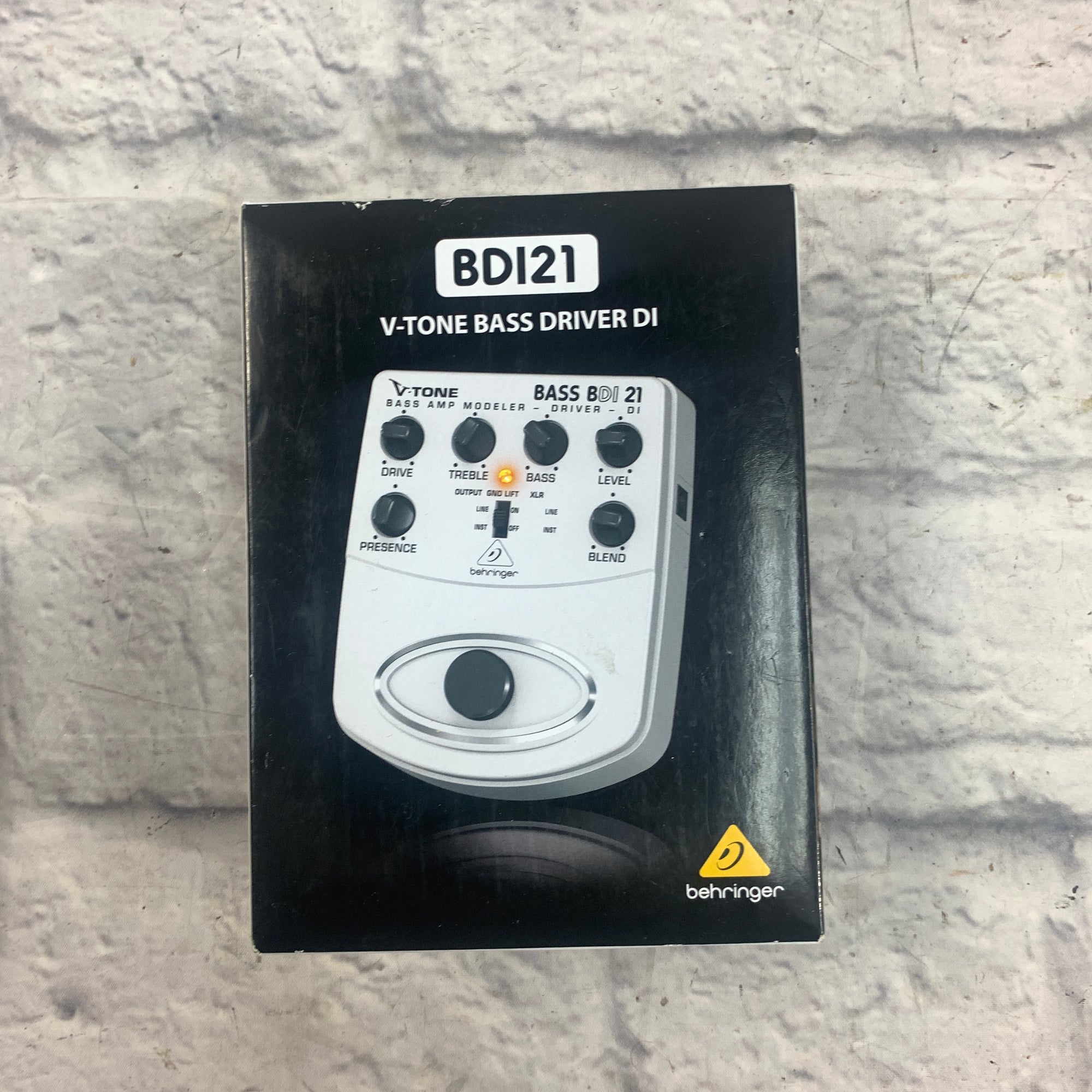 BehringerBDI21 V-Tone Bass Driver DI Pedal
