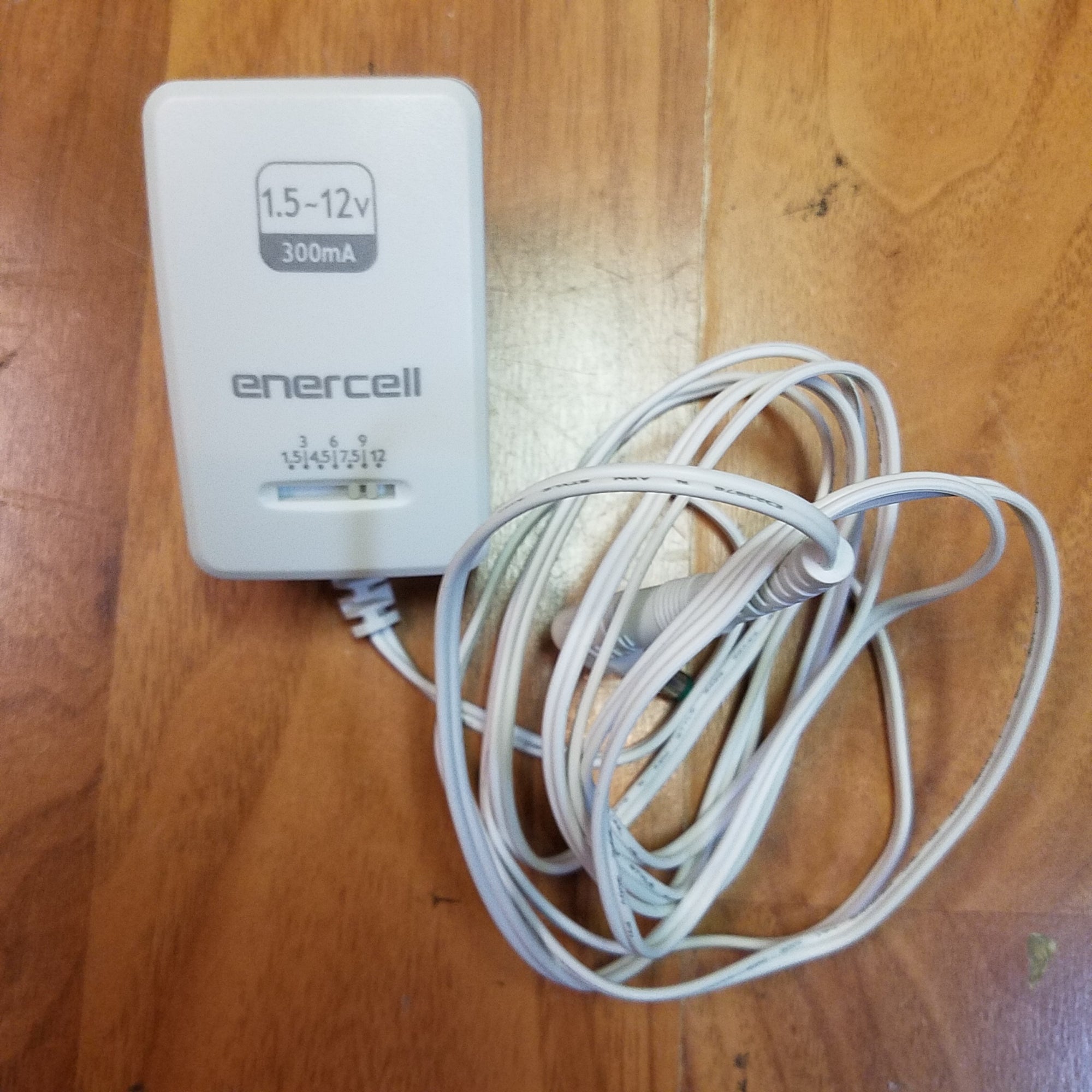 Danelectro Cool Cat Chorus Pedal 18V
