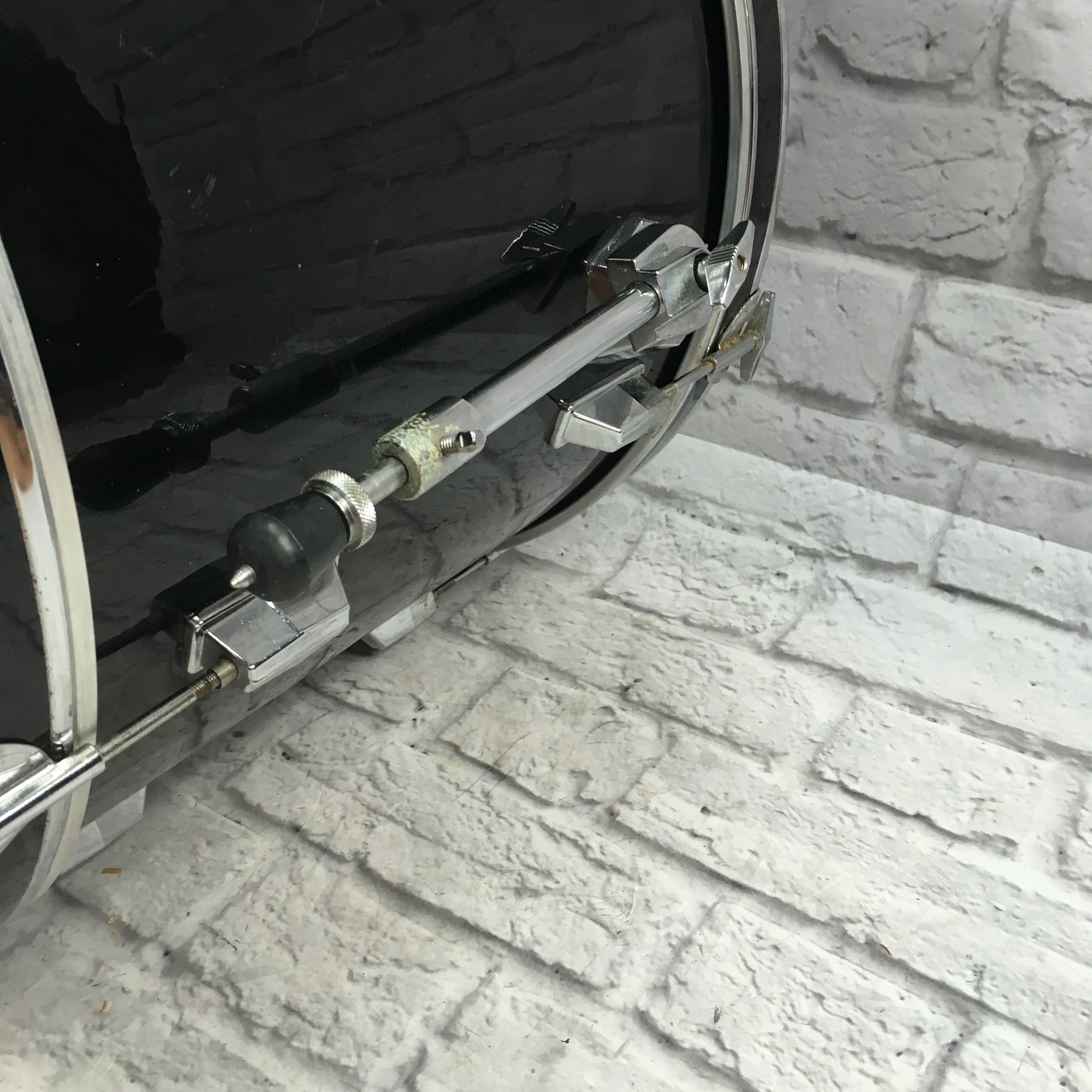 Pearl Export 22 x 16 Bass Drum