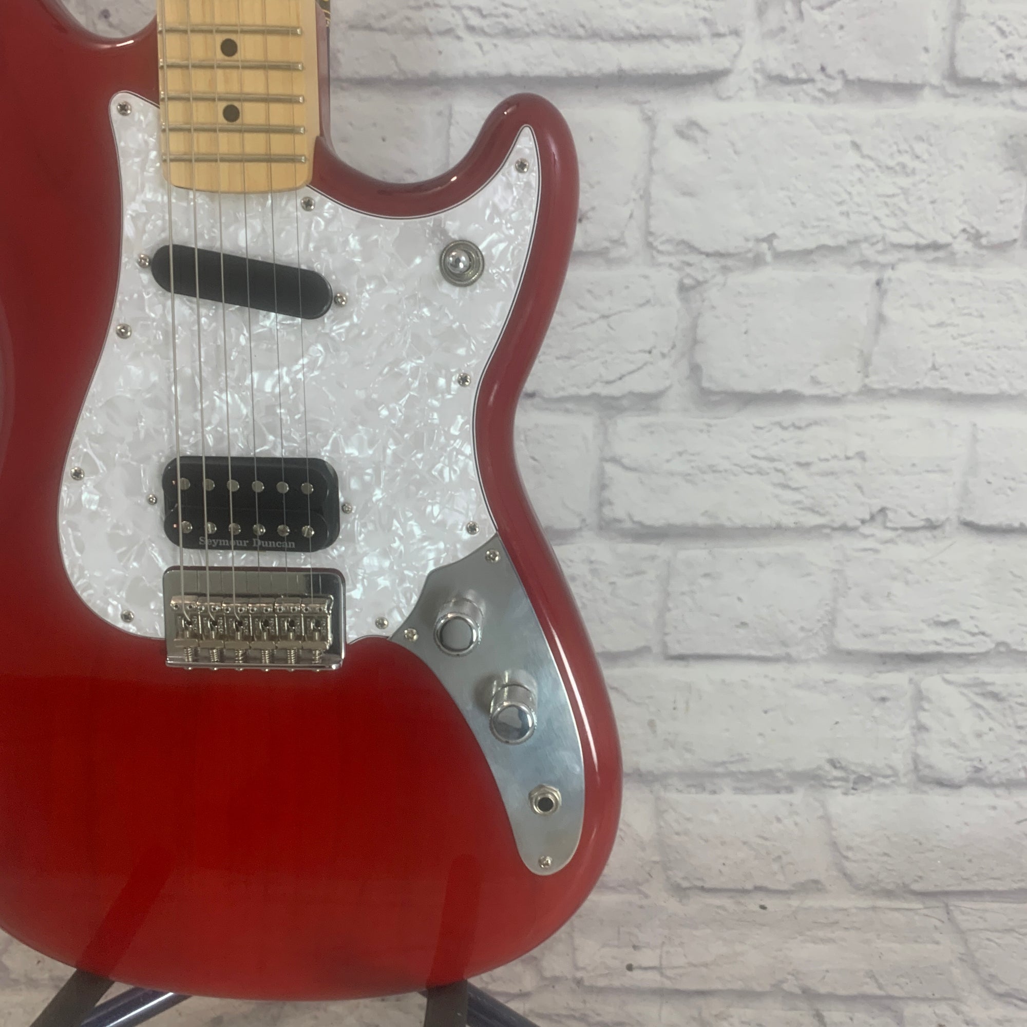 Fender Player Duo Sonic Crimson W/ Duncan SH5