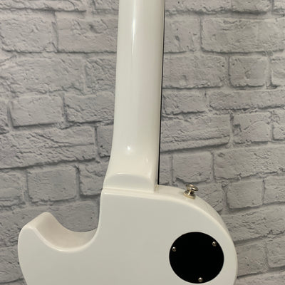 Epiphone Les Paul Studio Electric Guitar Alpine White AS IS