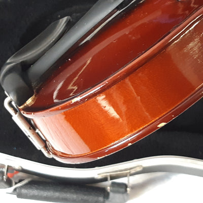 Scherl and Roth R101-E3 3/4 Size Violin Outfit w/case and bow - C006746