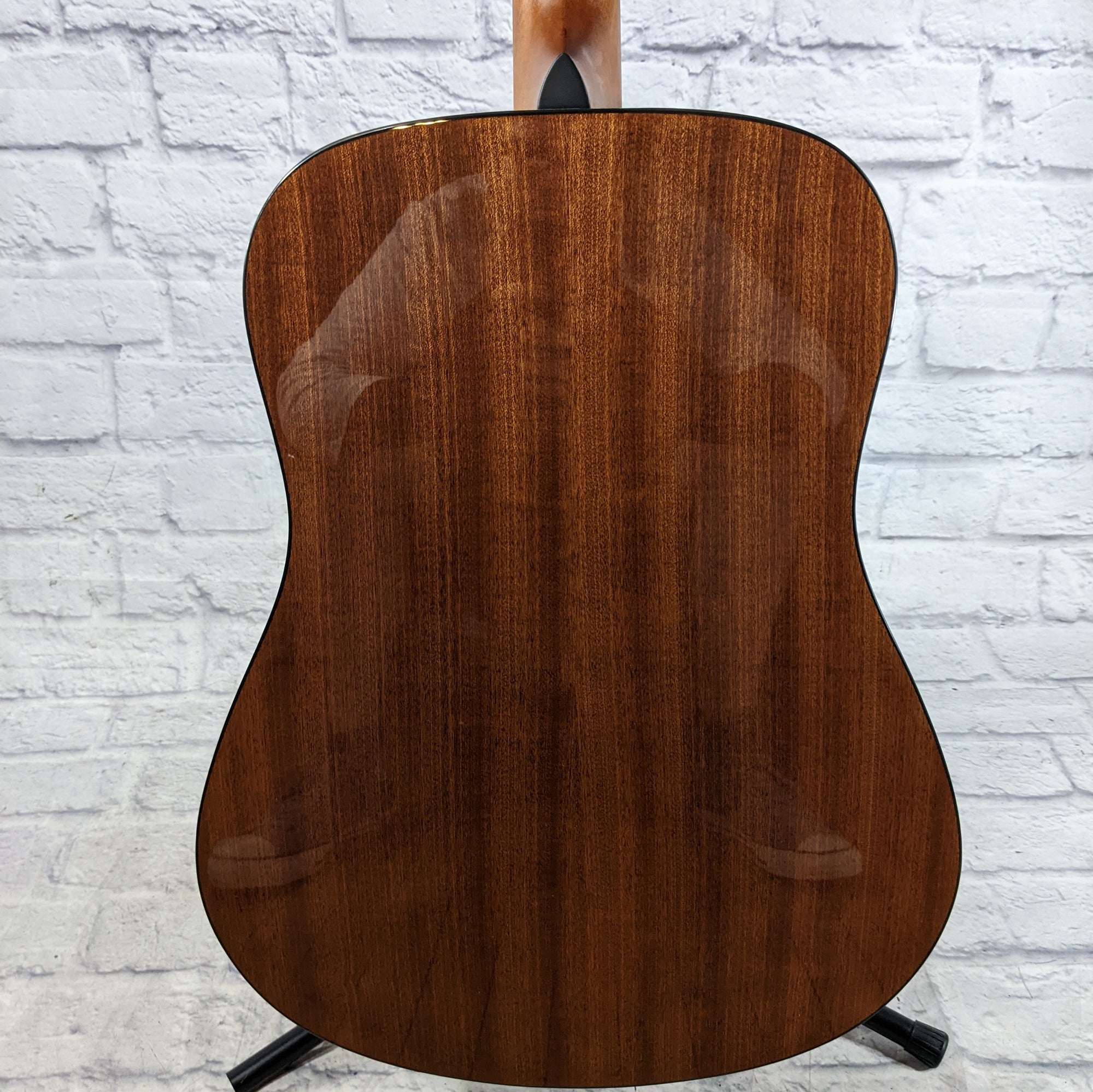Yamaha F325 Dreadnought Acoustic Guitar - Evolution Music