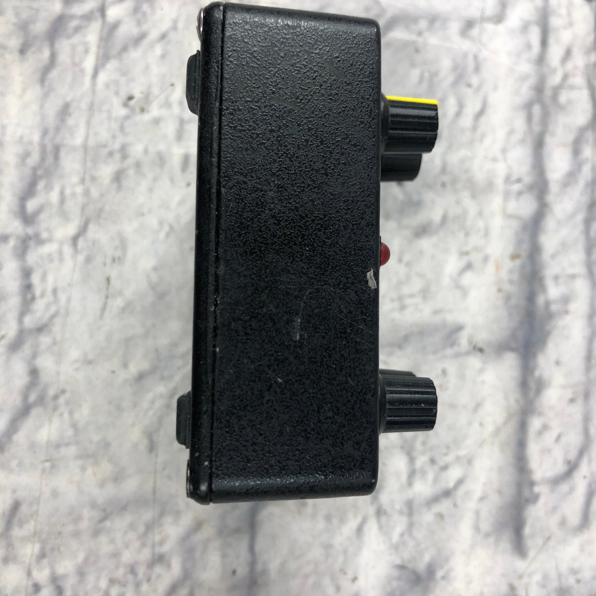 Tech 21 Vintage 1980s Sansamp Original Bass Pedal