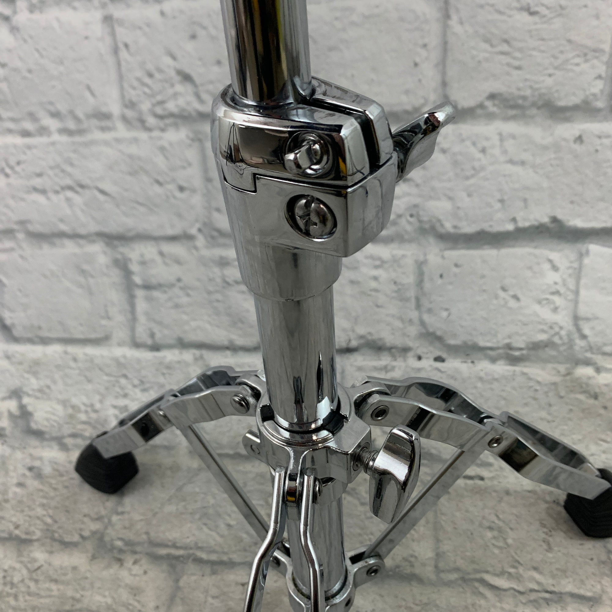 Pearl Drum Throne
