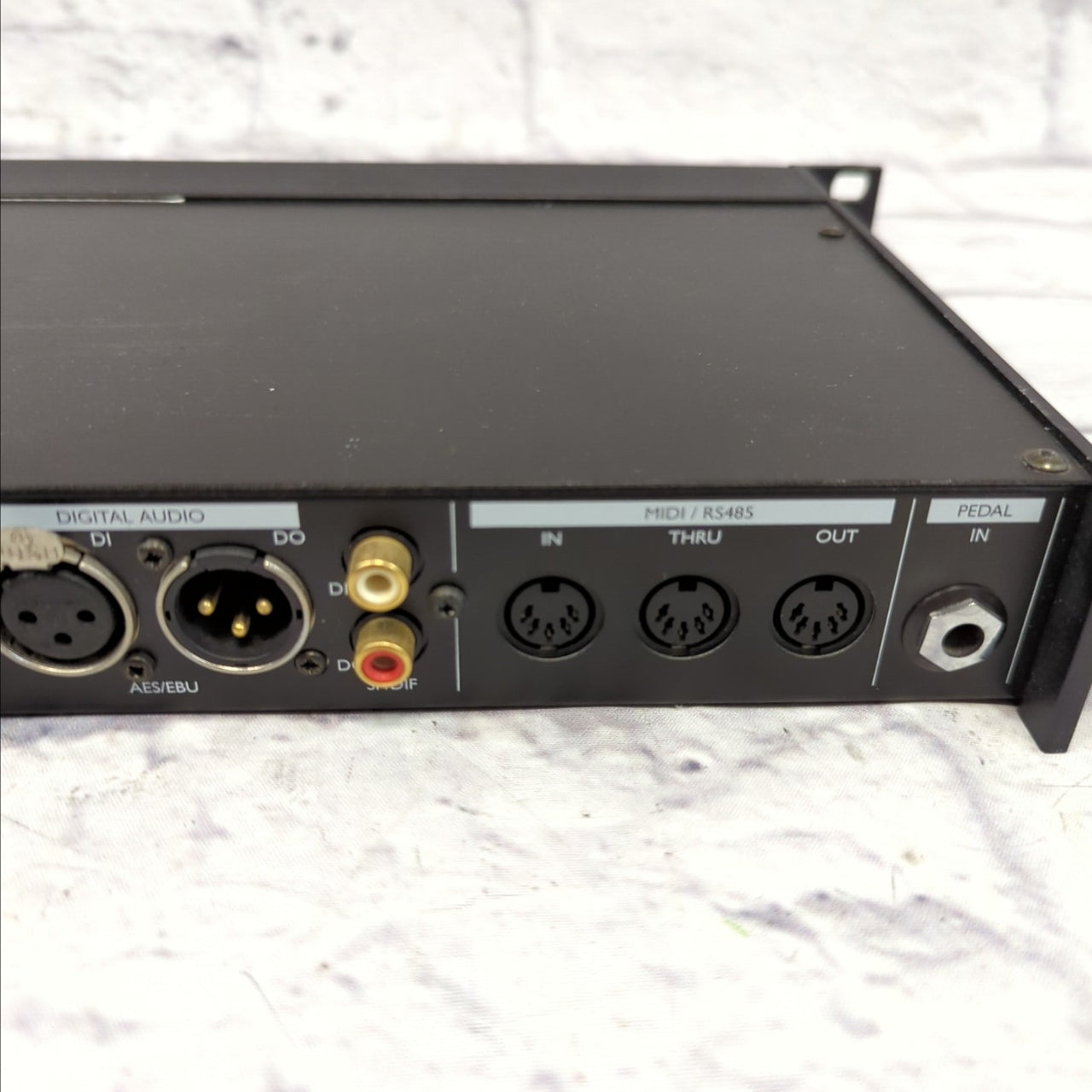 TC Electronic M2000 Rack Multi Effects Processor