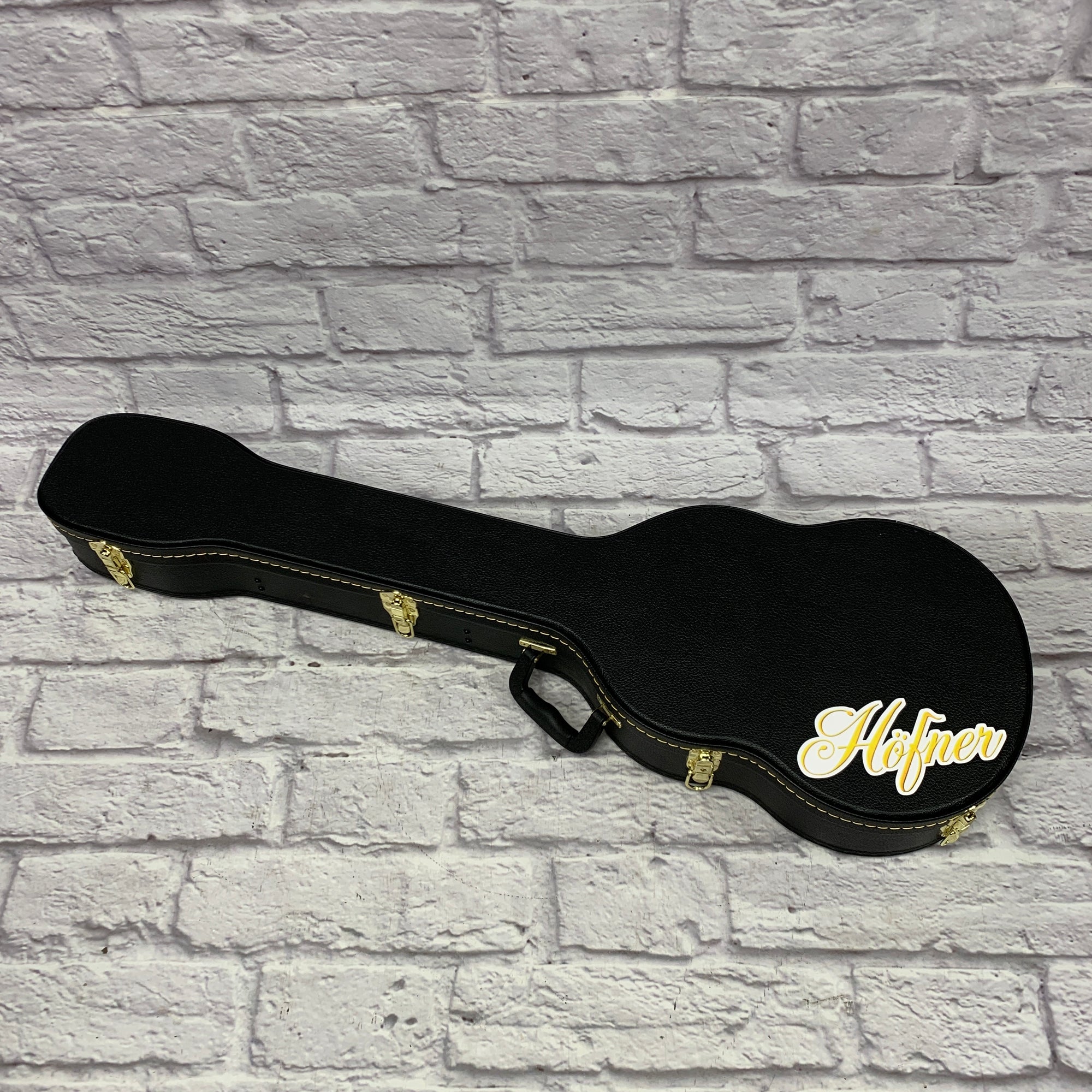 Hofner HI-BB Gold Top 4-String Bass Guitar w/ Case