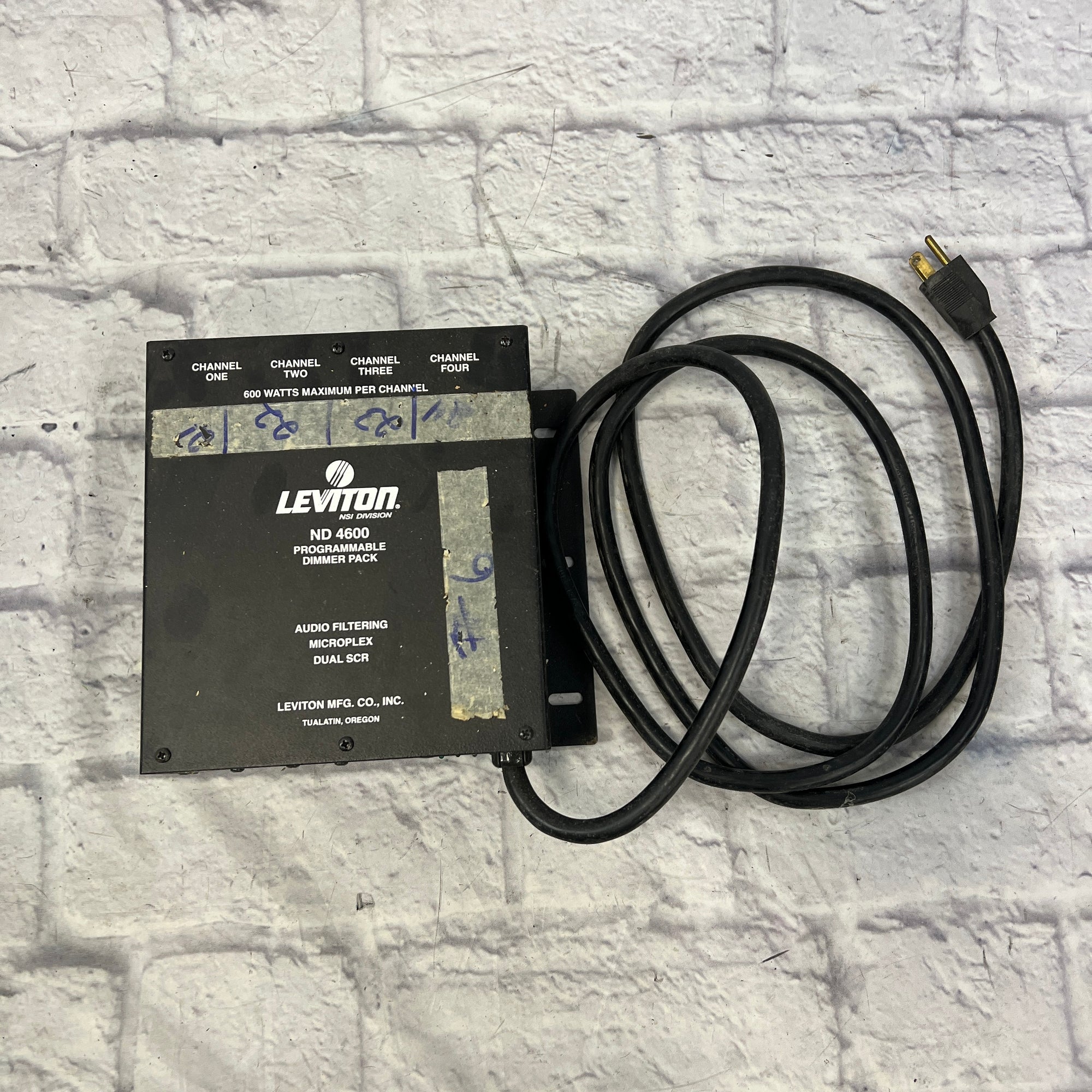 Leviton ND 4600 Dimmer Pack