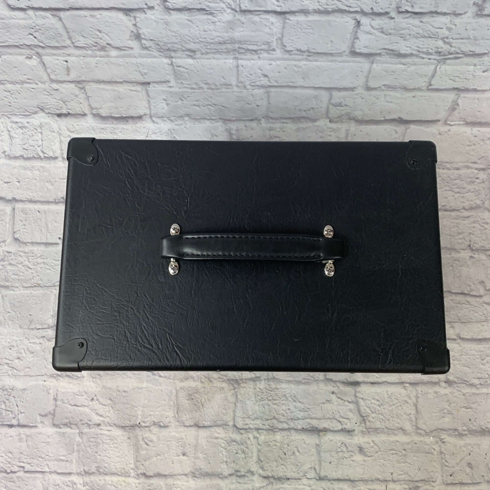 Bugera 112TS Cab loaded w/ Jensen MOD 12/70