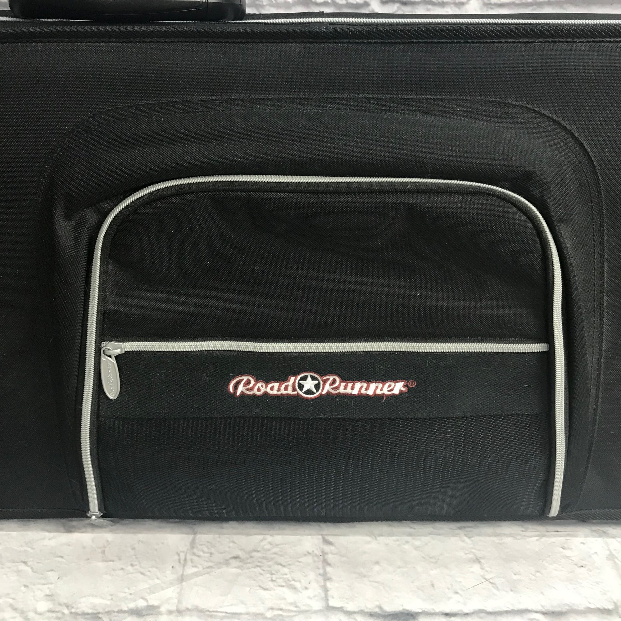 Road Runner Hard Foam Bass Guitar Case