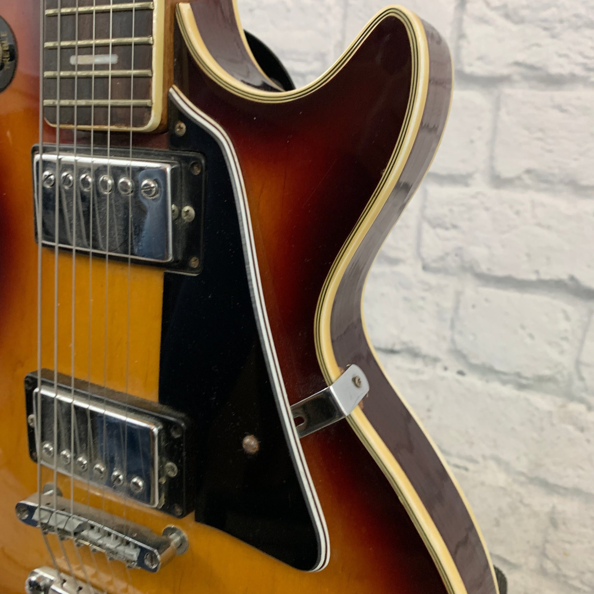 Encore MIJ Lawsuit Era Les Paul Copy E-49M