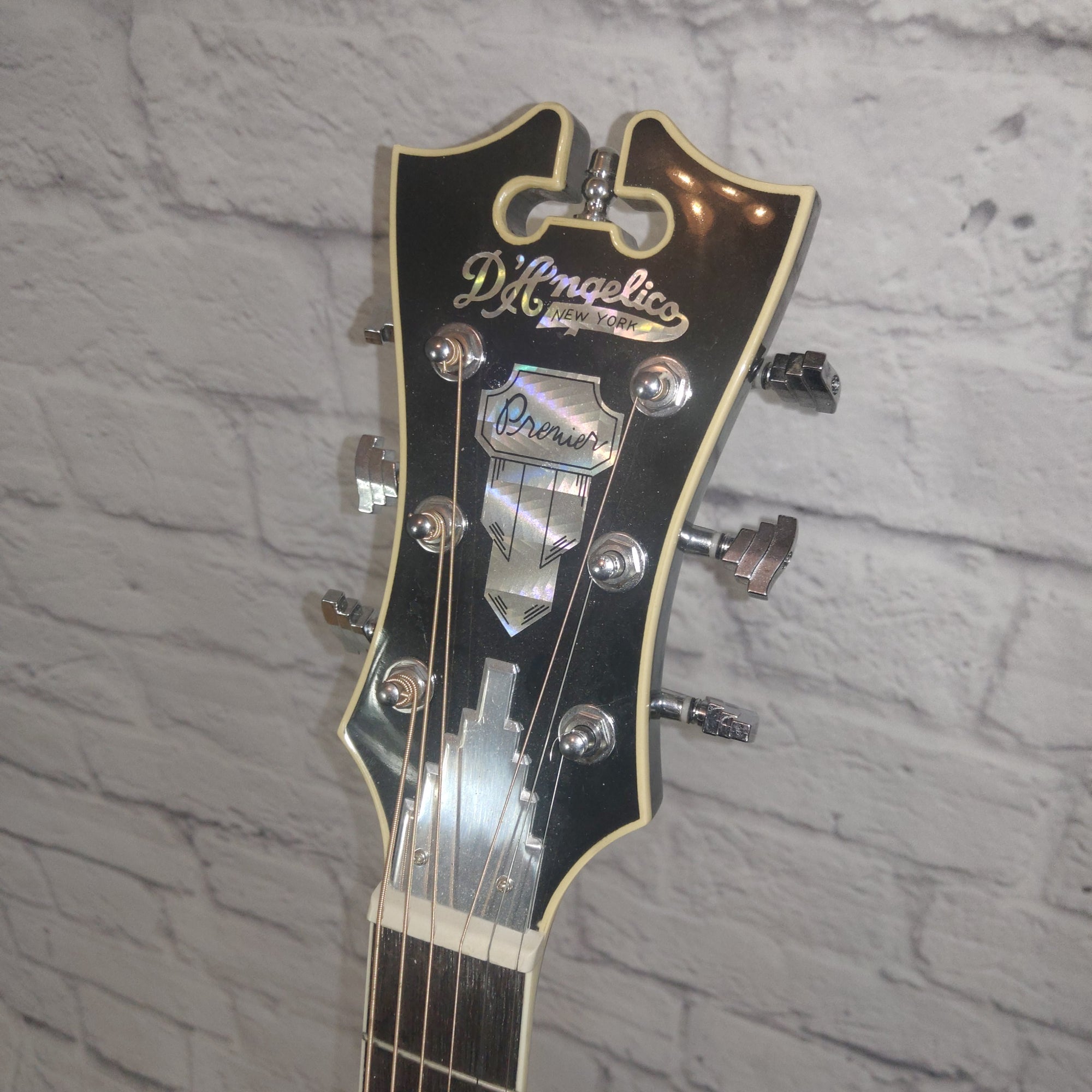 D'Angelico Premier Gramercy CS