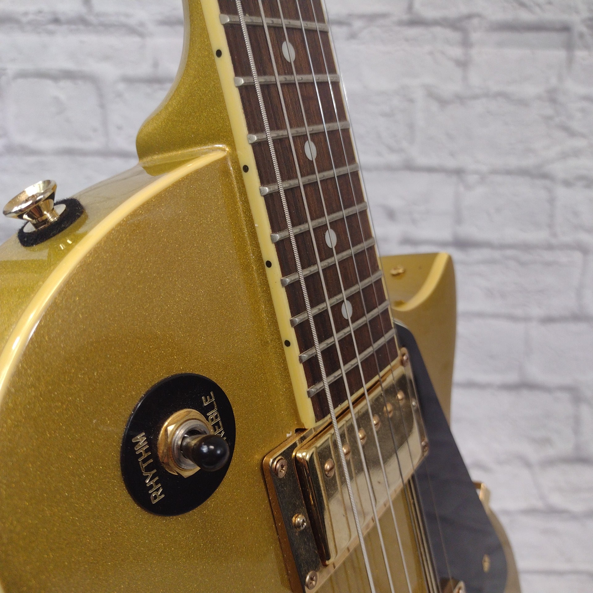 Jay Turser Gold Sparkle Les Paul Style Electric Guitar