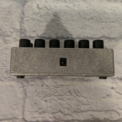 Electro-Harmonix Deluxe Bass Big Muff Pi Fuzz Pedal