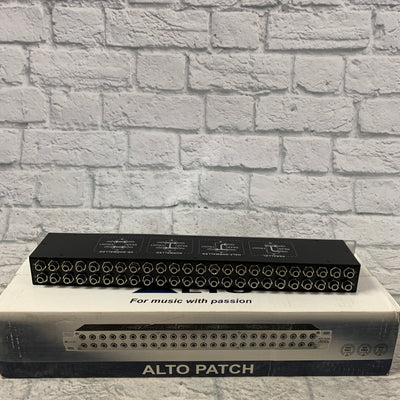Alto 48-Point Rack Patchbay - New Old Stock!
