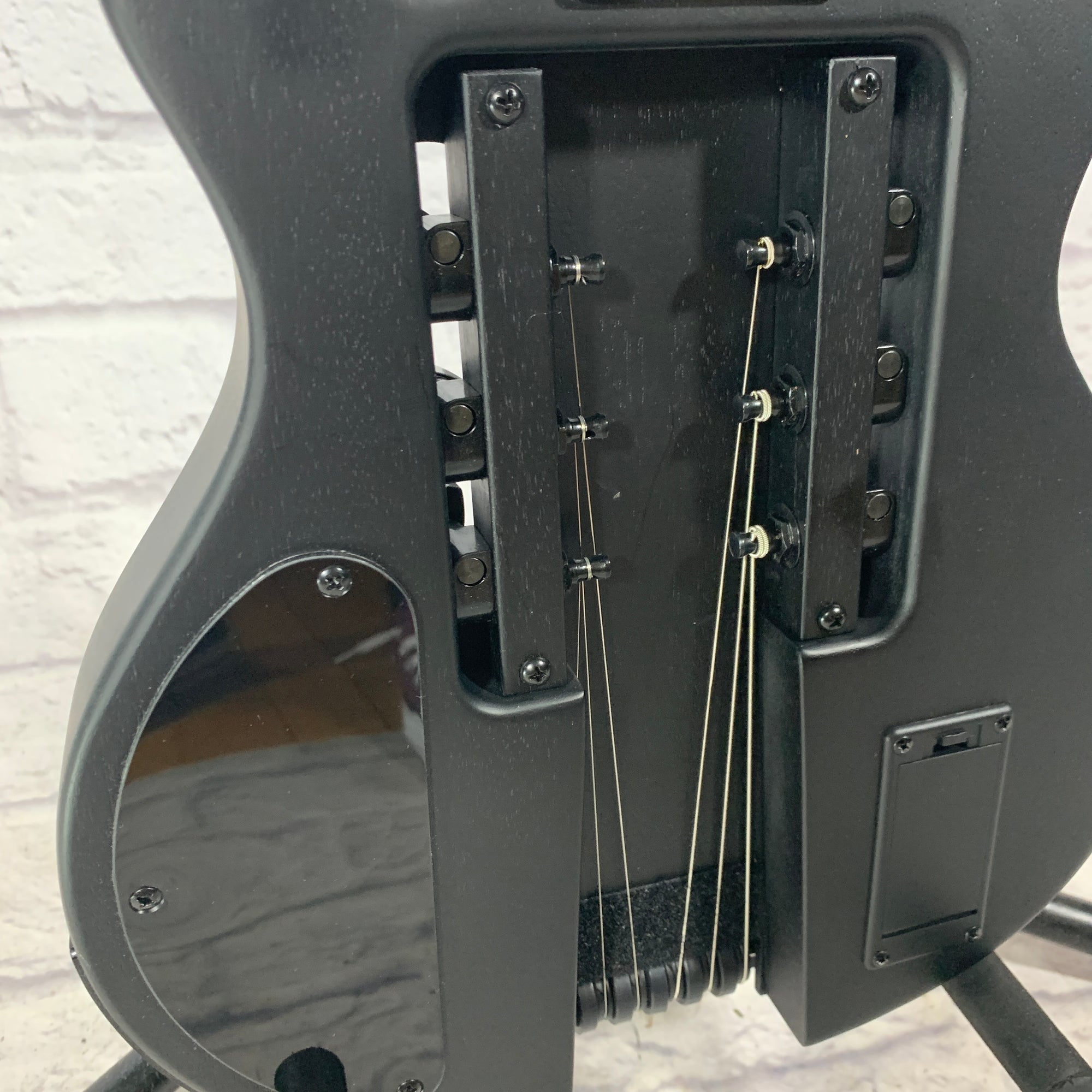 Traveler EG-1 Travel Guitar Black
