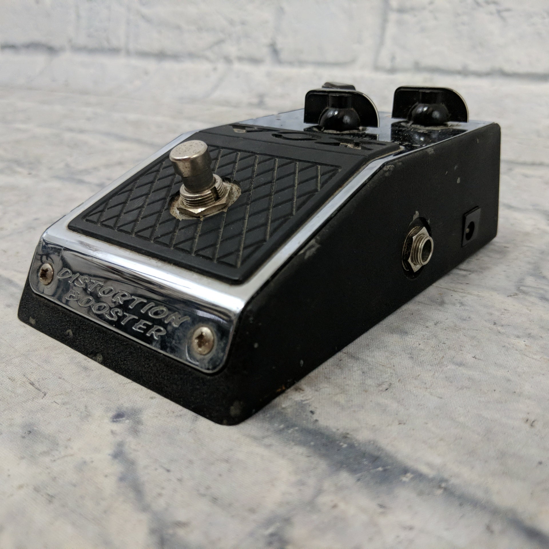 Vox V830 Distortion Booster Pedal - Evolution Music