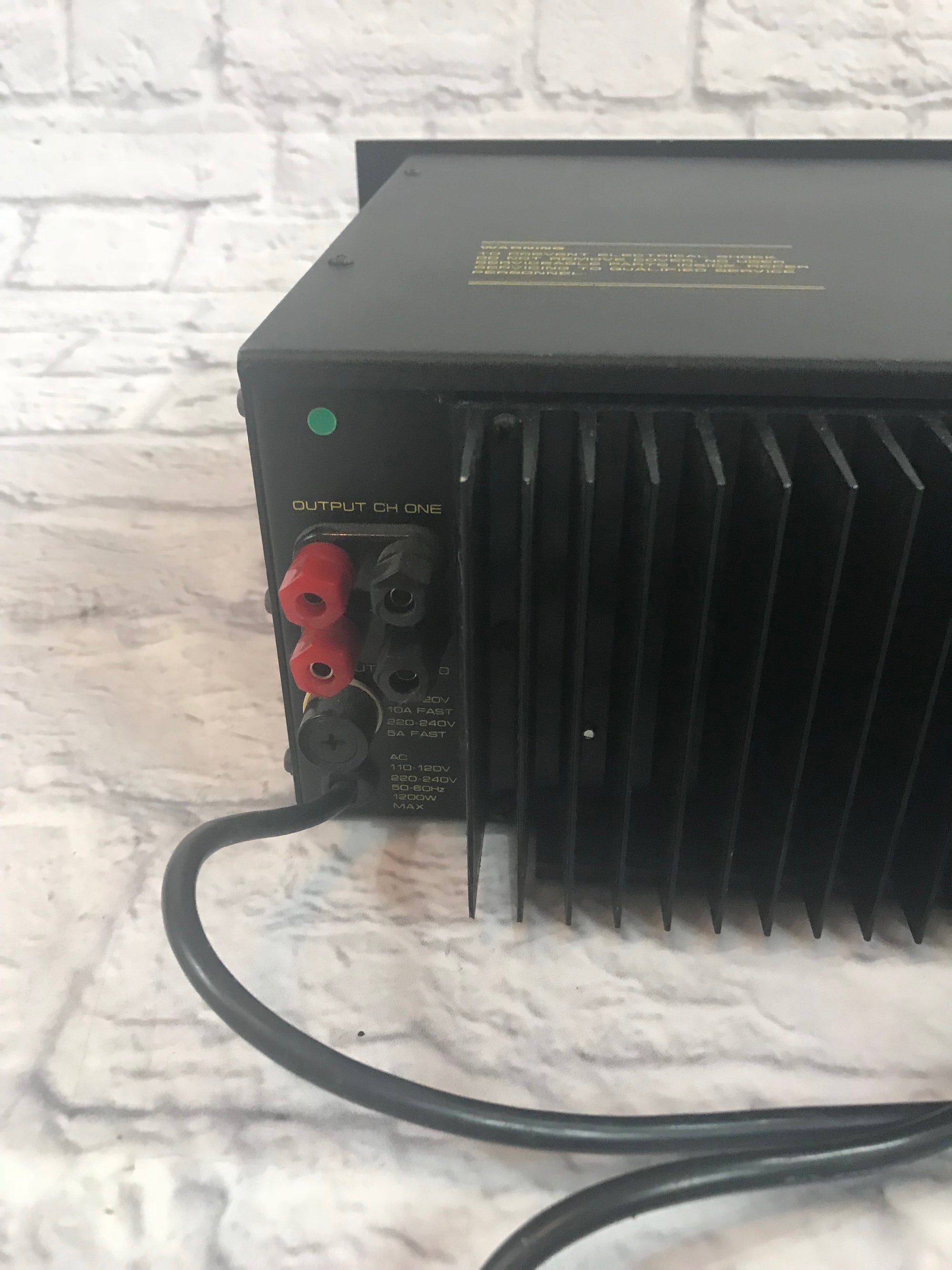 AB International Precendent Series 600A Power Amp