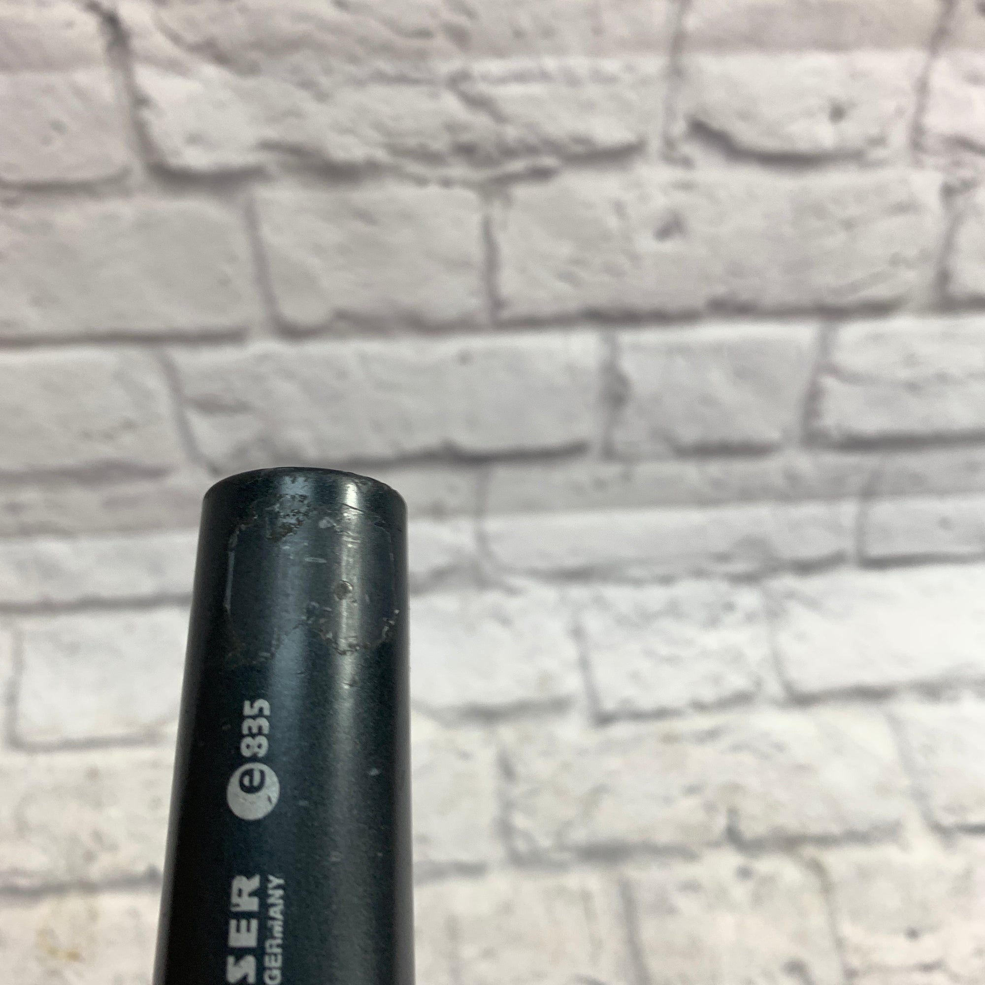 Sennheiser e835 Dynamic Microphone