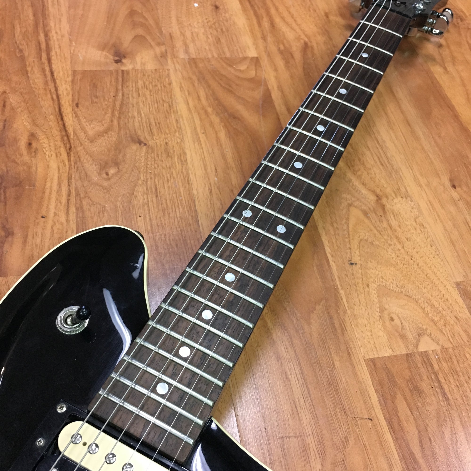 ギター Washburn USA Custom Shop P4 Washburn P4 Custom Shop w/ Duncans - Evolution Music