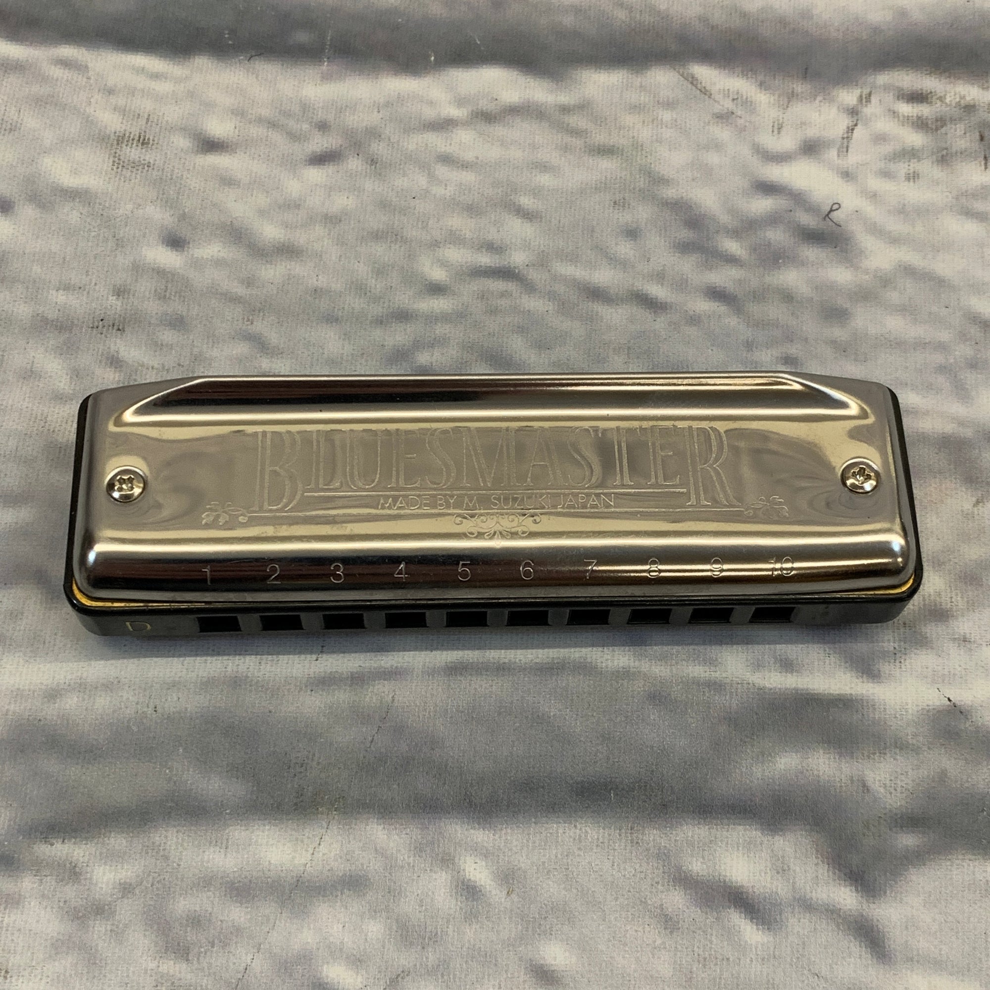 Suzuki Bluesmaster 10 Hole Diatonic - Key of D Harmonica