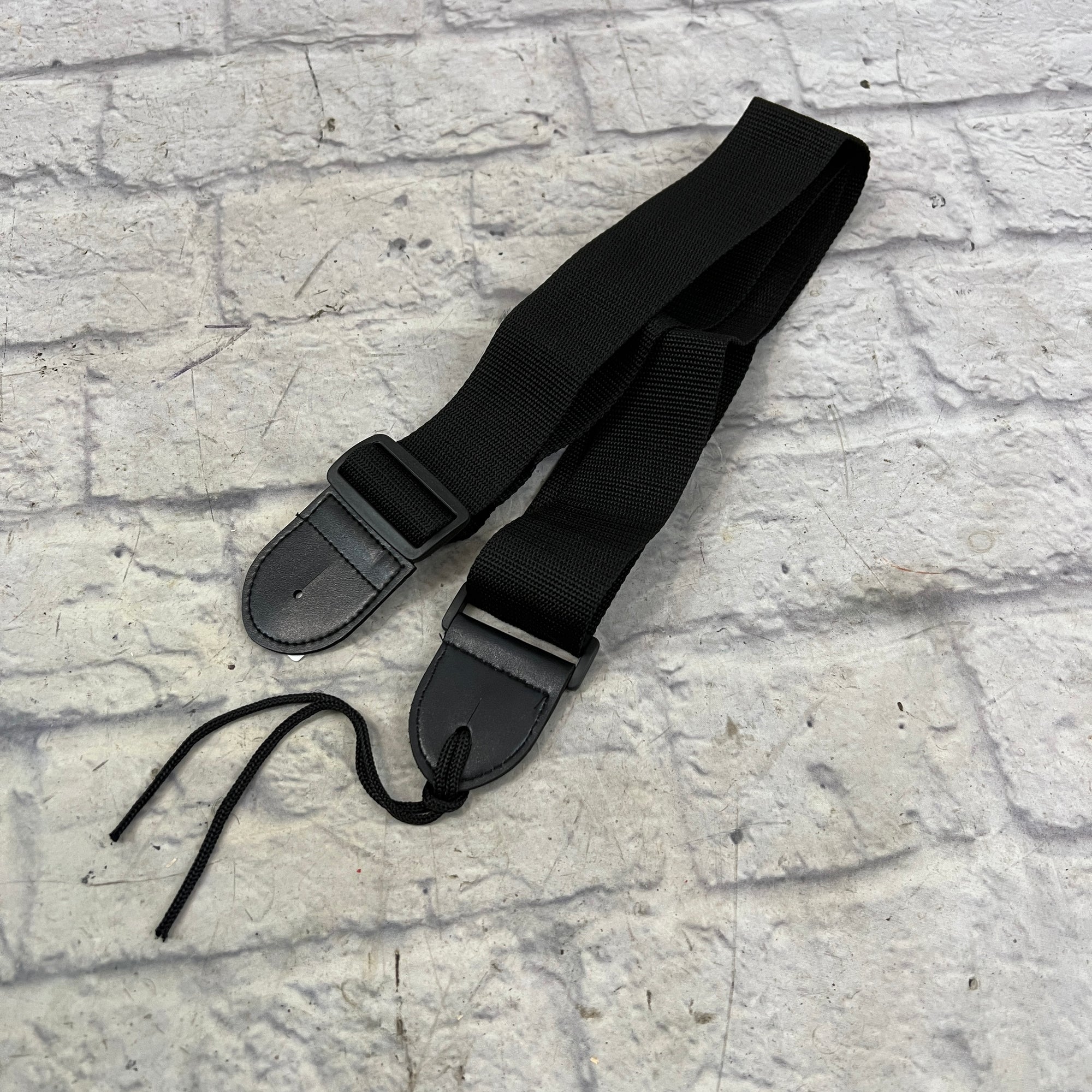 Unknown Black Nylon Guitar Strap