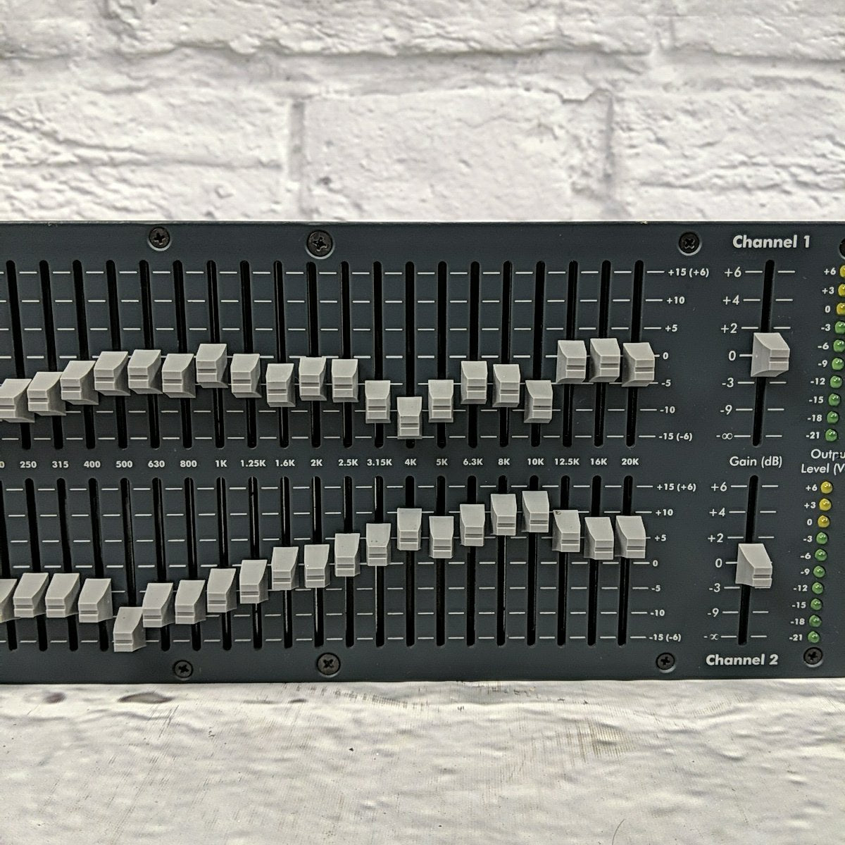 Ashly GQX-3102 Graphic Equalizer