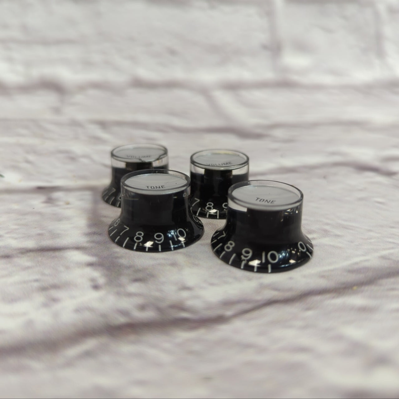 Unknown Top Hat Guitar Knobs (4)