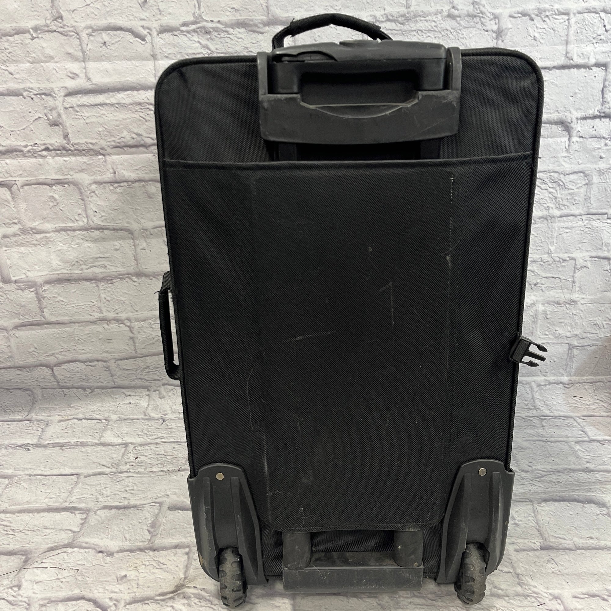 Unknown Compartmentalized Drum Bag on Wheels