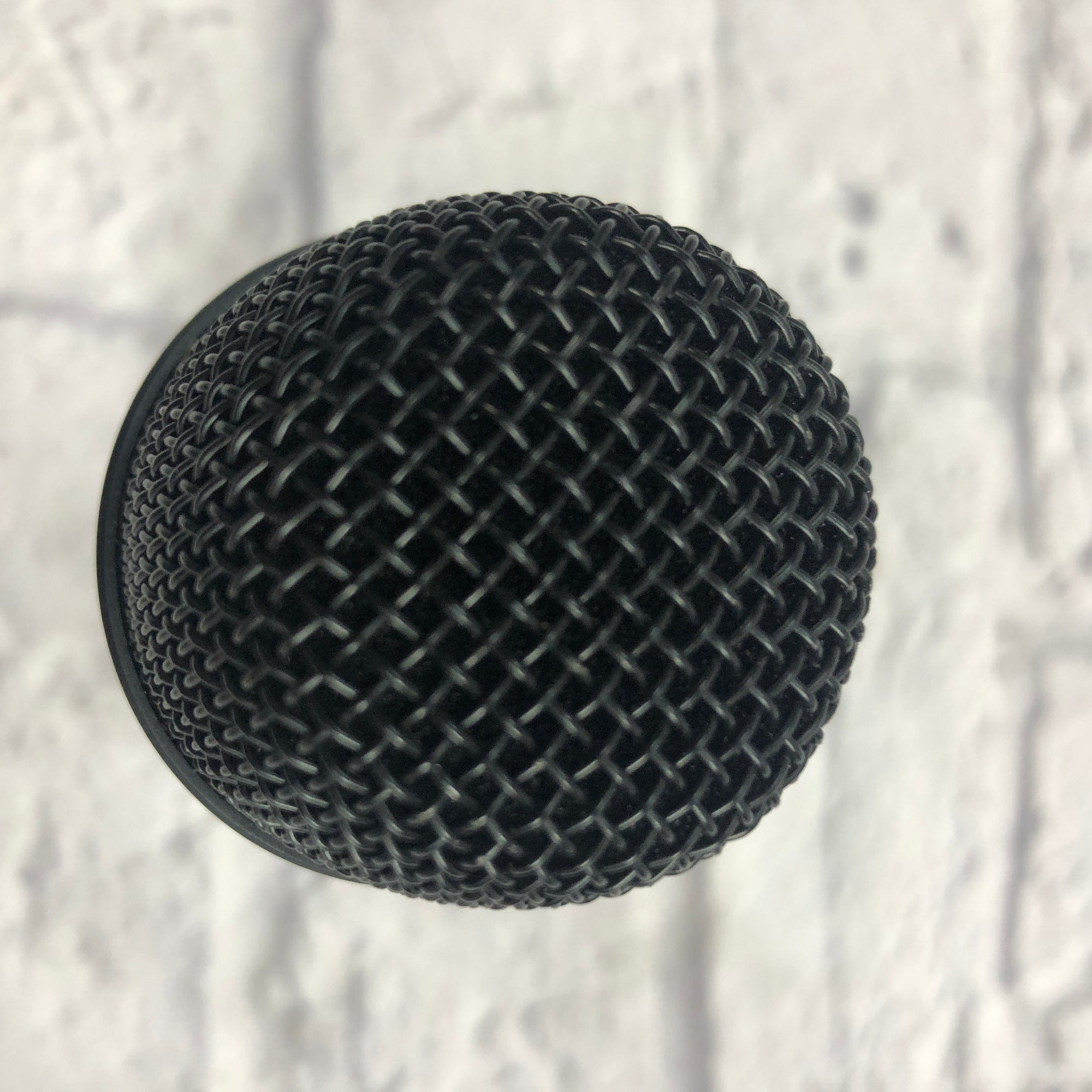 Sennheiser E835 Dynamic Vocal Microphone