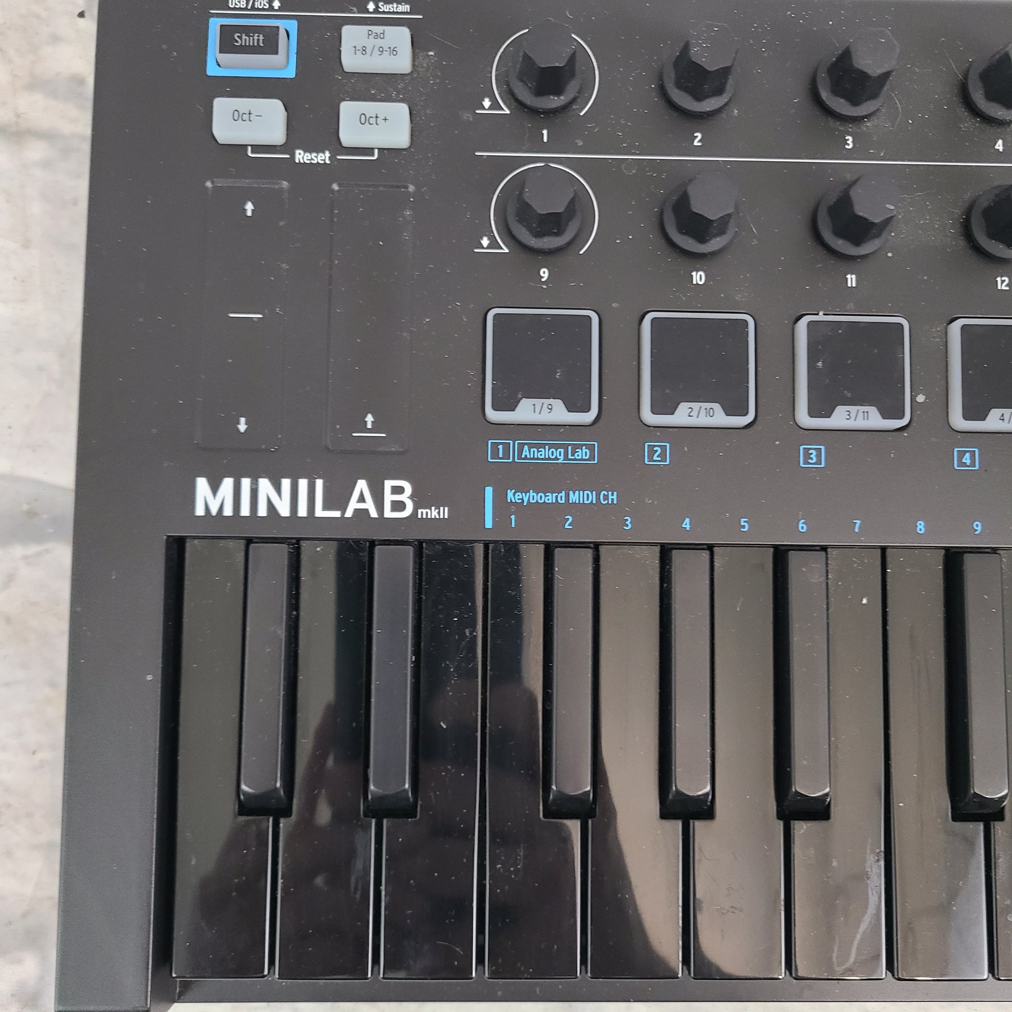 Arturia Minilab MKII Midi Controller