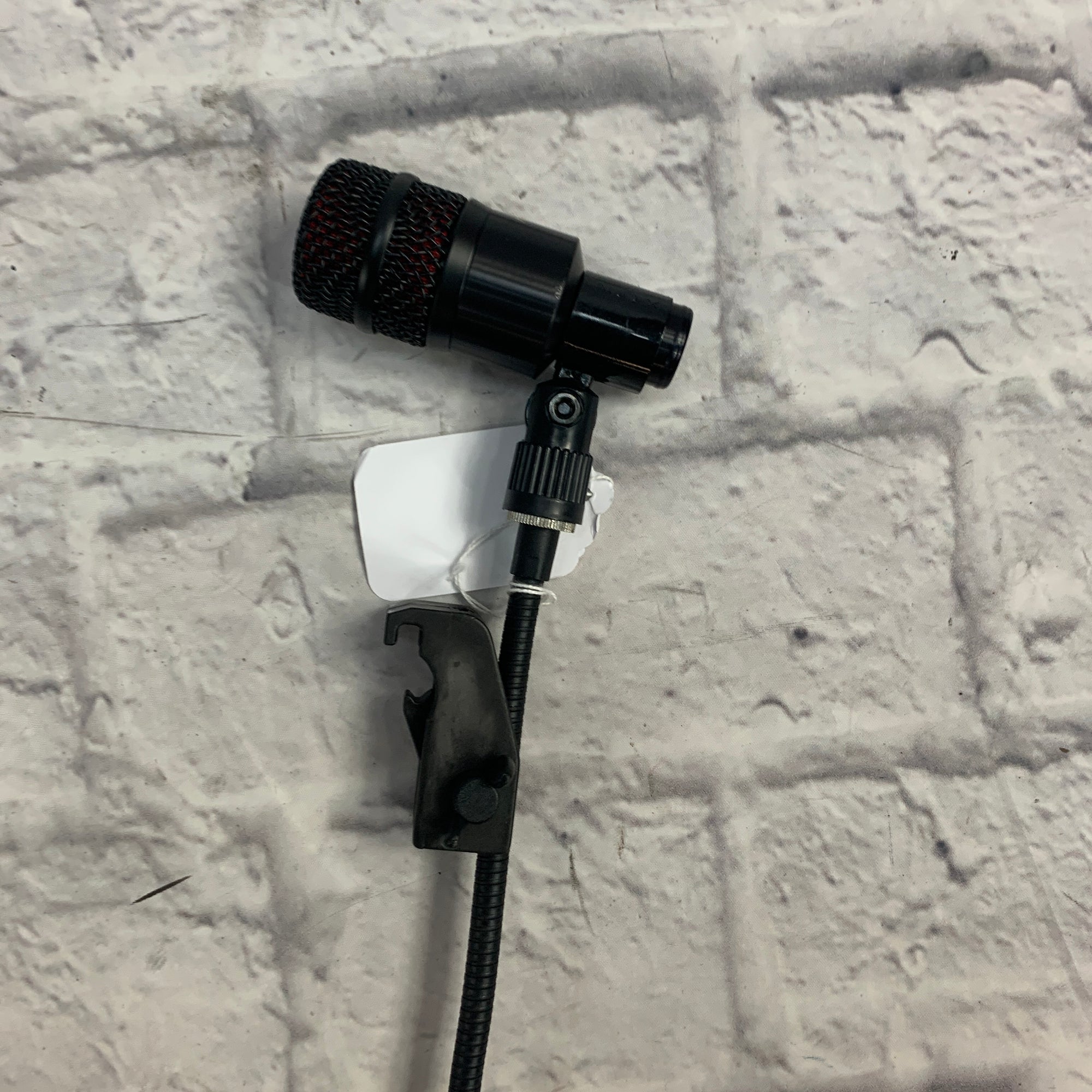 Audix D4 Dynamic Drum Microphone