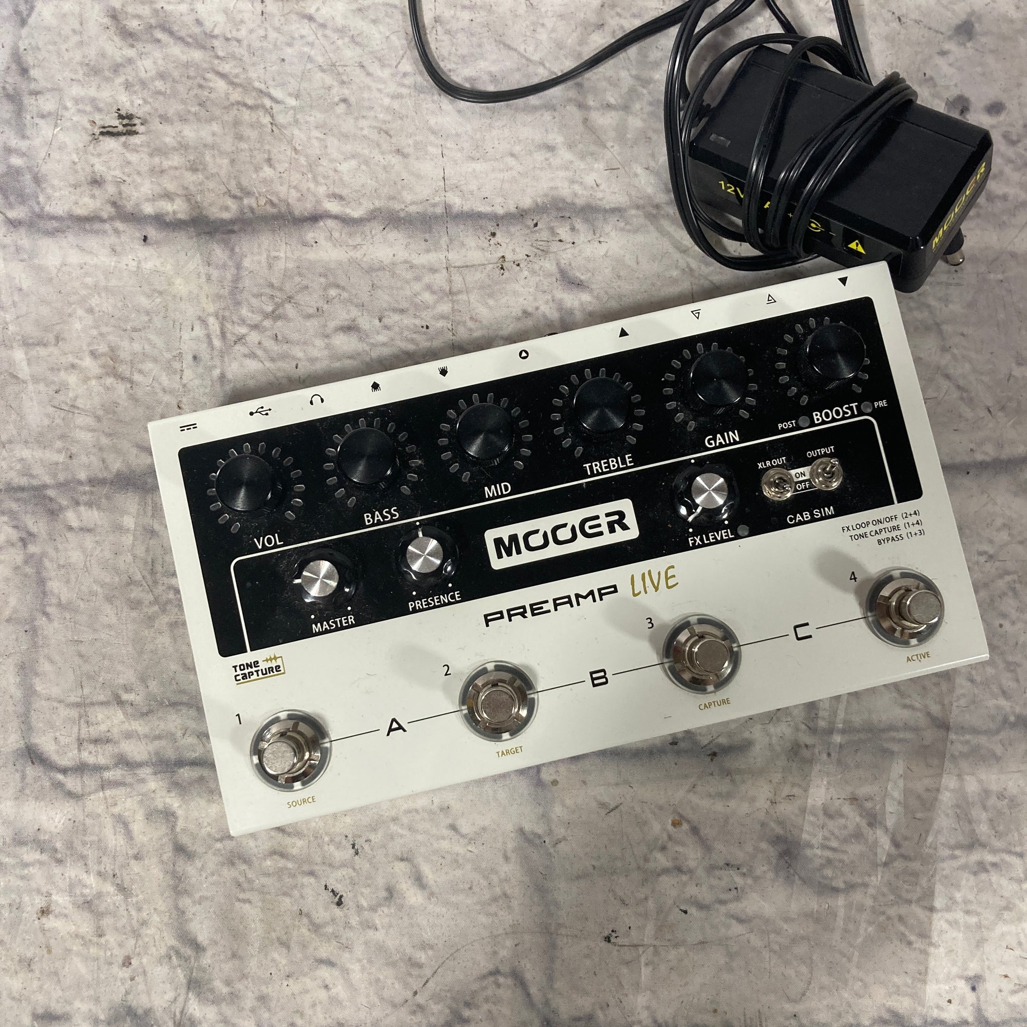 Mooer Preamp Live Effects Pedal