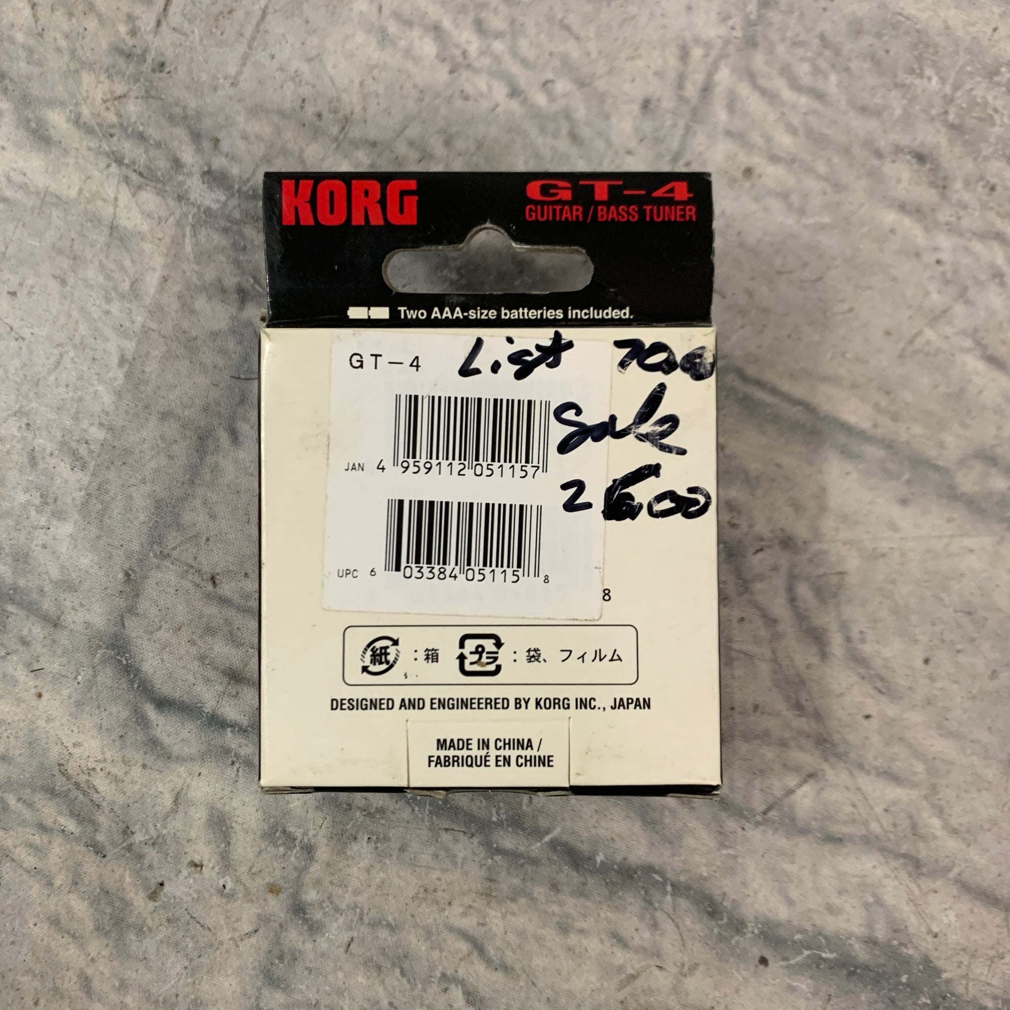 Korg Gt-4 - Guitar And Bass Tuner