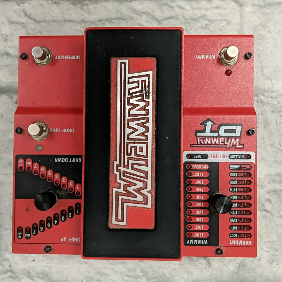 whammy dt pedal Digitech Whammy DT Pitch Shift Drop Tune Effects Pedal with Power Supp