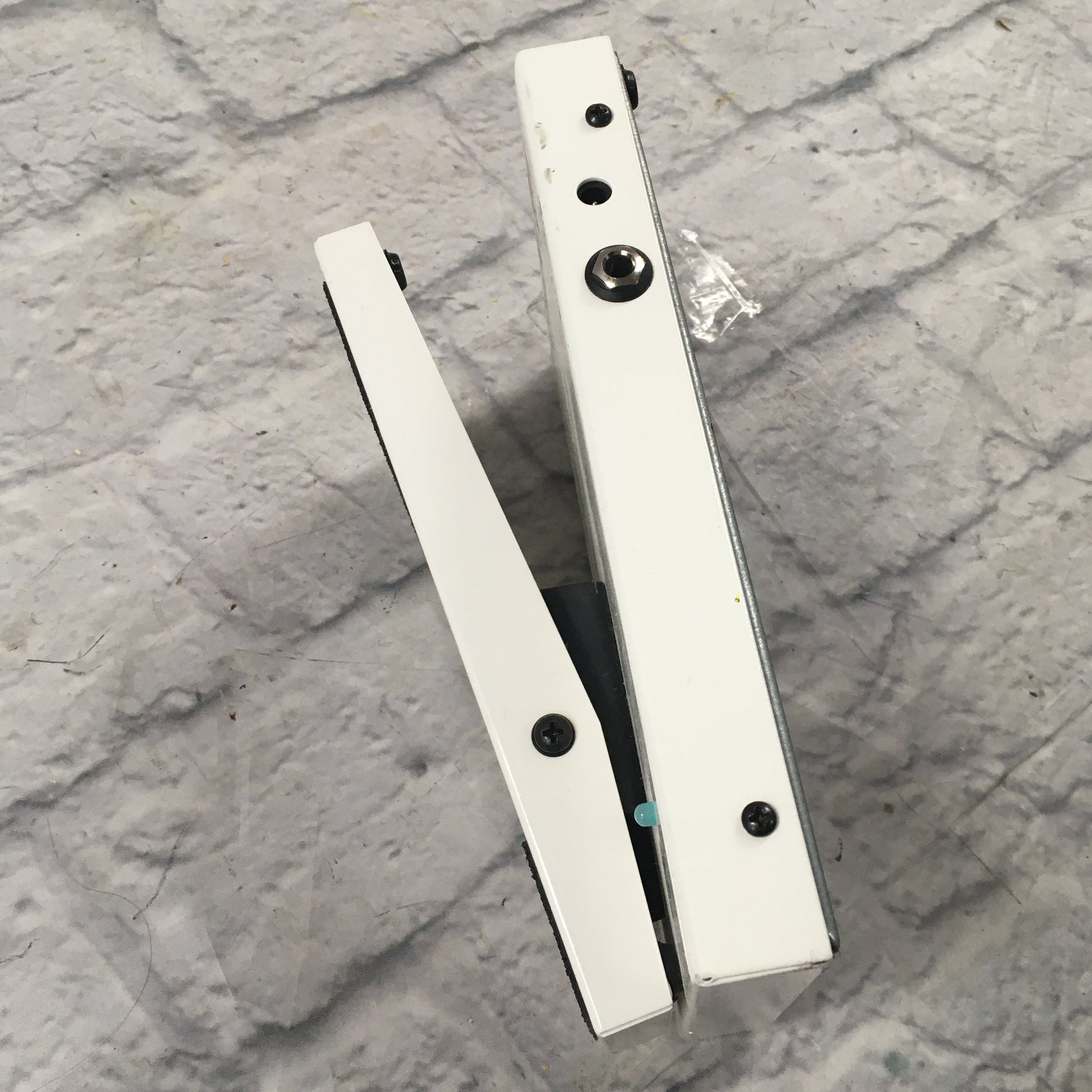 Morley DJ Ashba Skeleton Wah Pedal