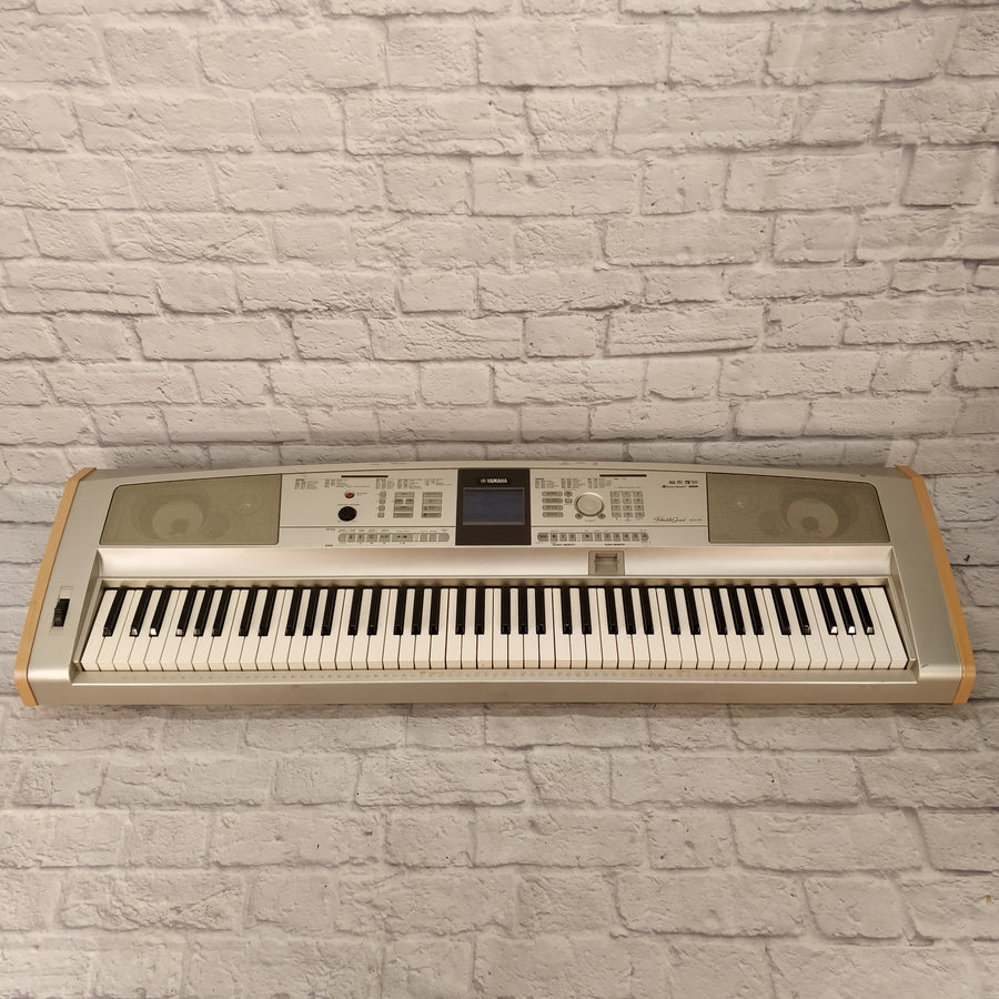 Yamaha DGX-505 Portable Grand Digital Piano