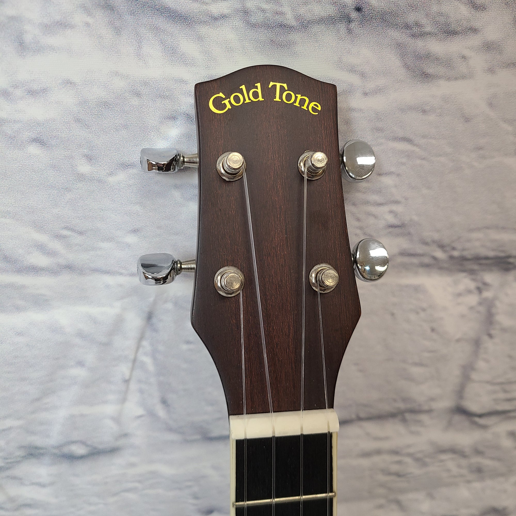Gold Tone ResoUke Tenor-Scale Metal Body Resonator 4-String Ukulele
