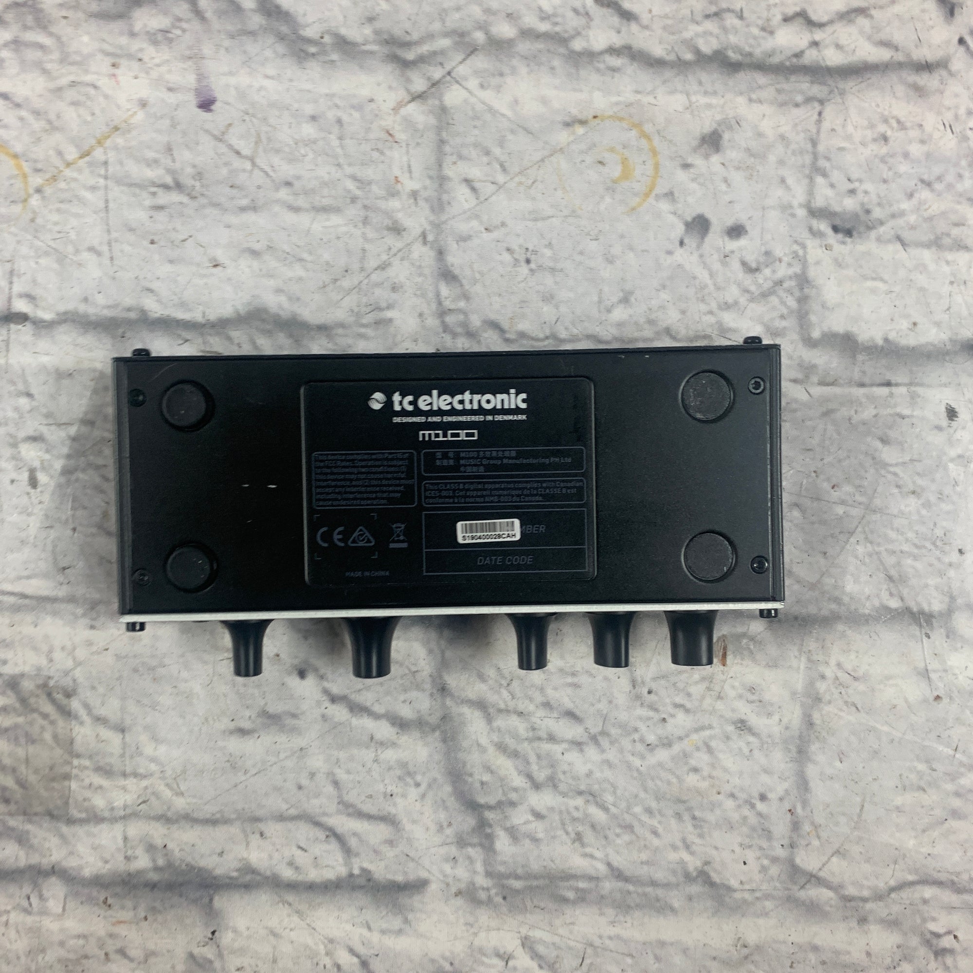 TC Electronic M100 Stereo Electronic Guitar Processor